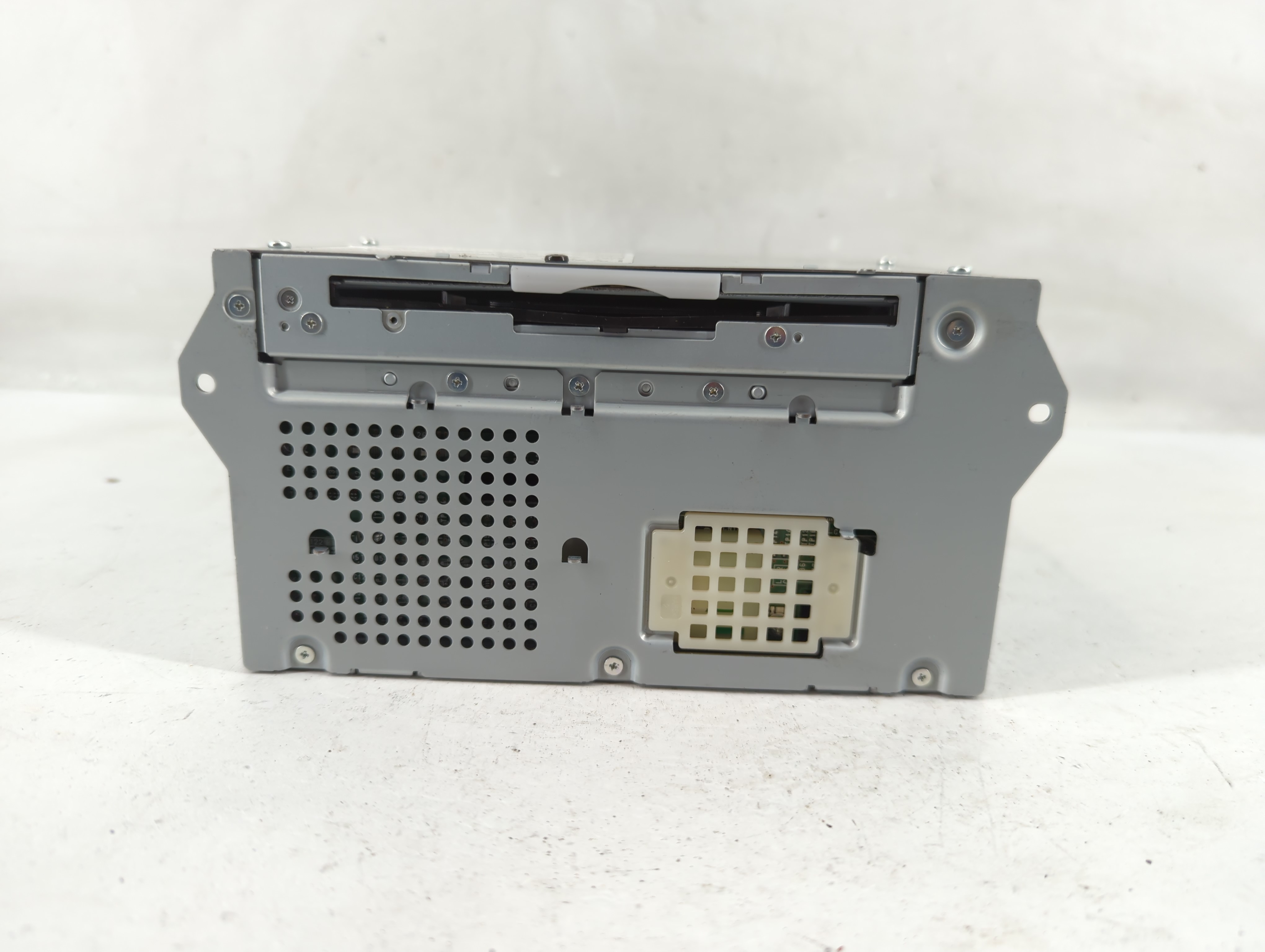 2016-2016 Nissan Pathfinder Am Fm Cd Player Radio Receiver 1229986 - Oemusedautoparts1.com