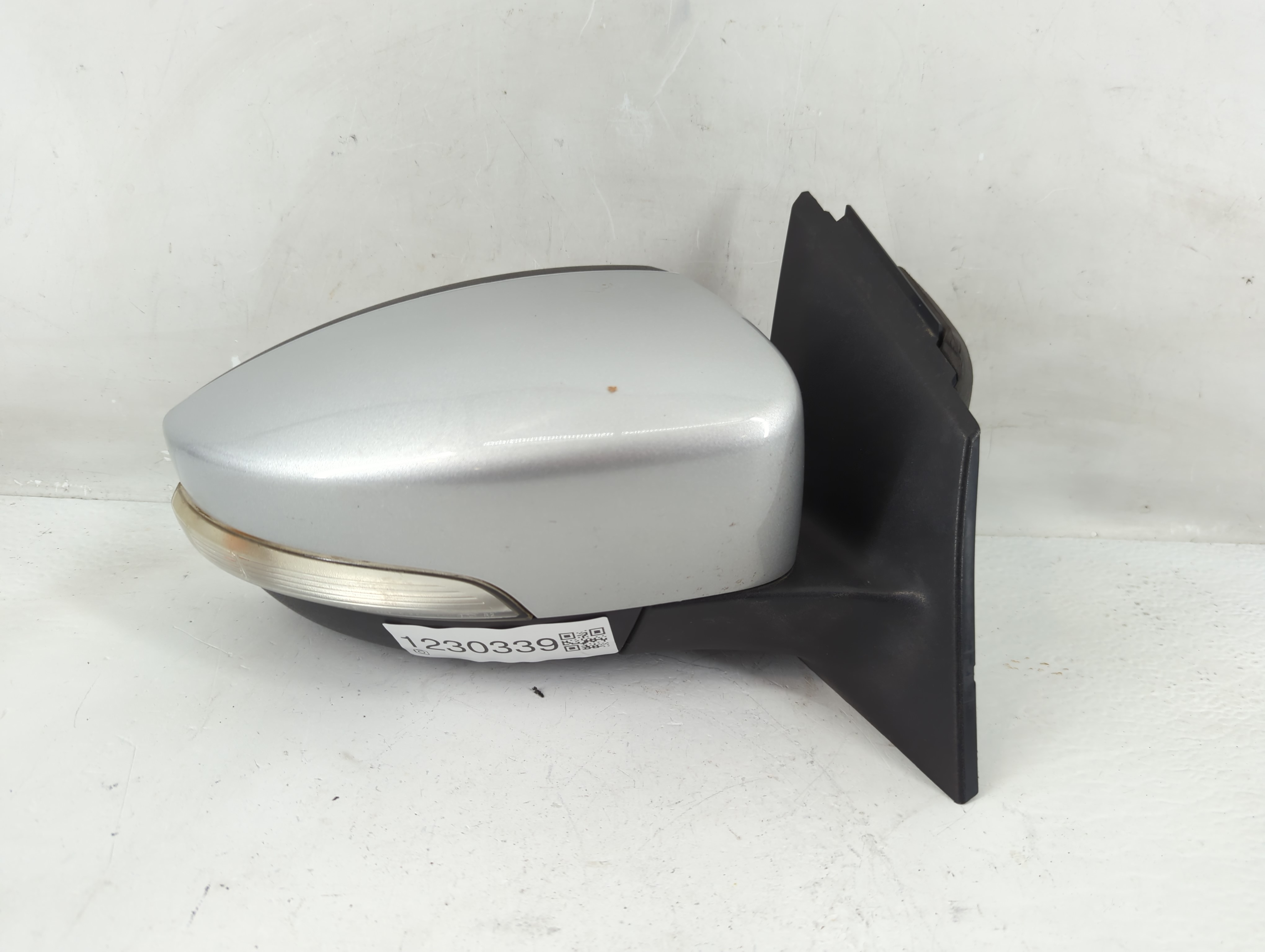 2012-2014 Ford Focus Passenger Right Side View Power Door Mirror 1230339 - Oemusedautoparts1.com