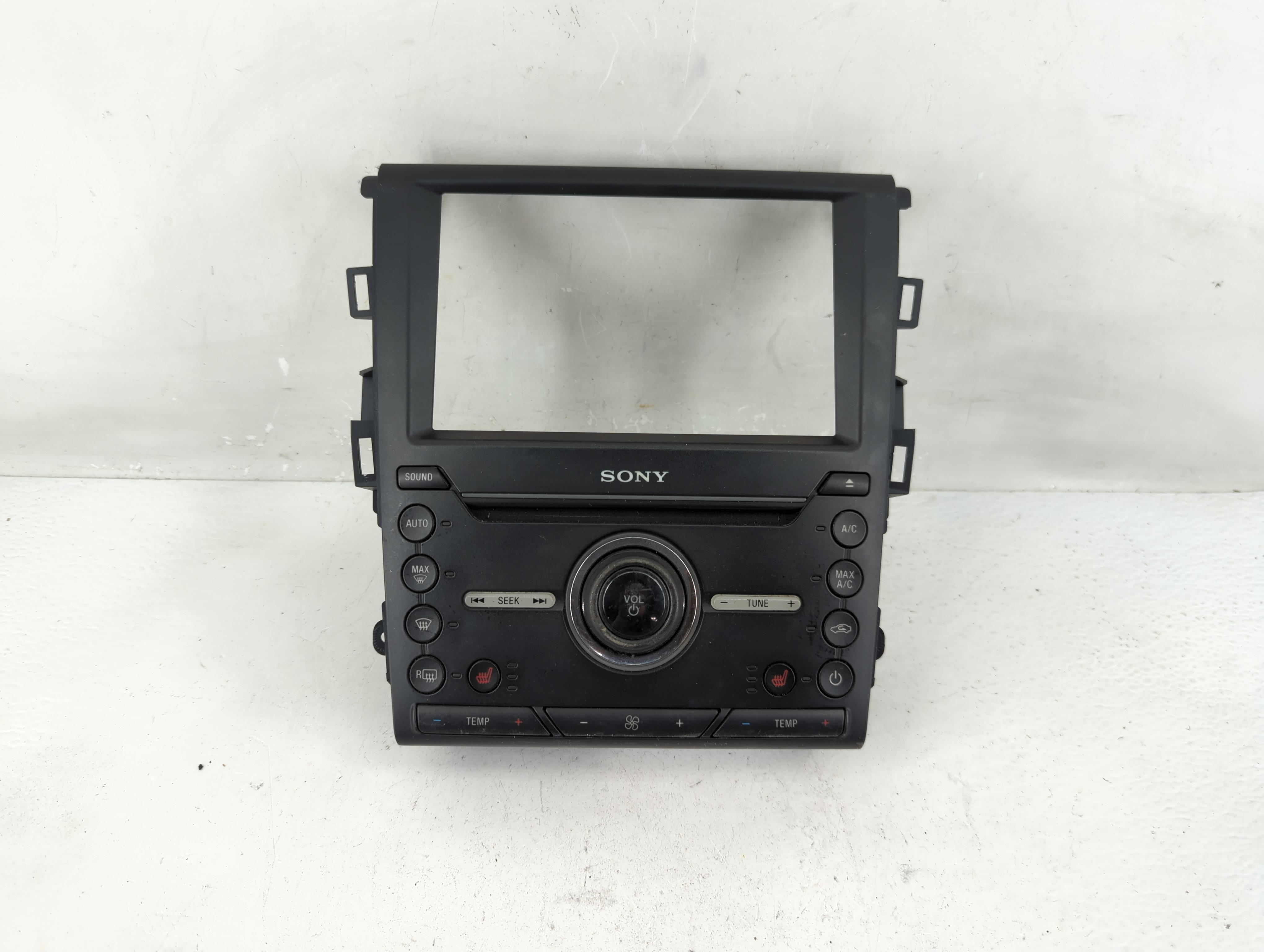2016-2016 Ford Fusion Am Fm Cd Player Radio Receiver 1231297 - Oemusedautoparts1.com