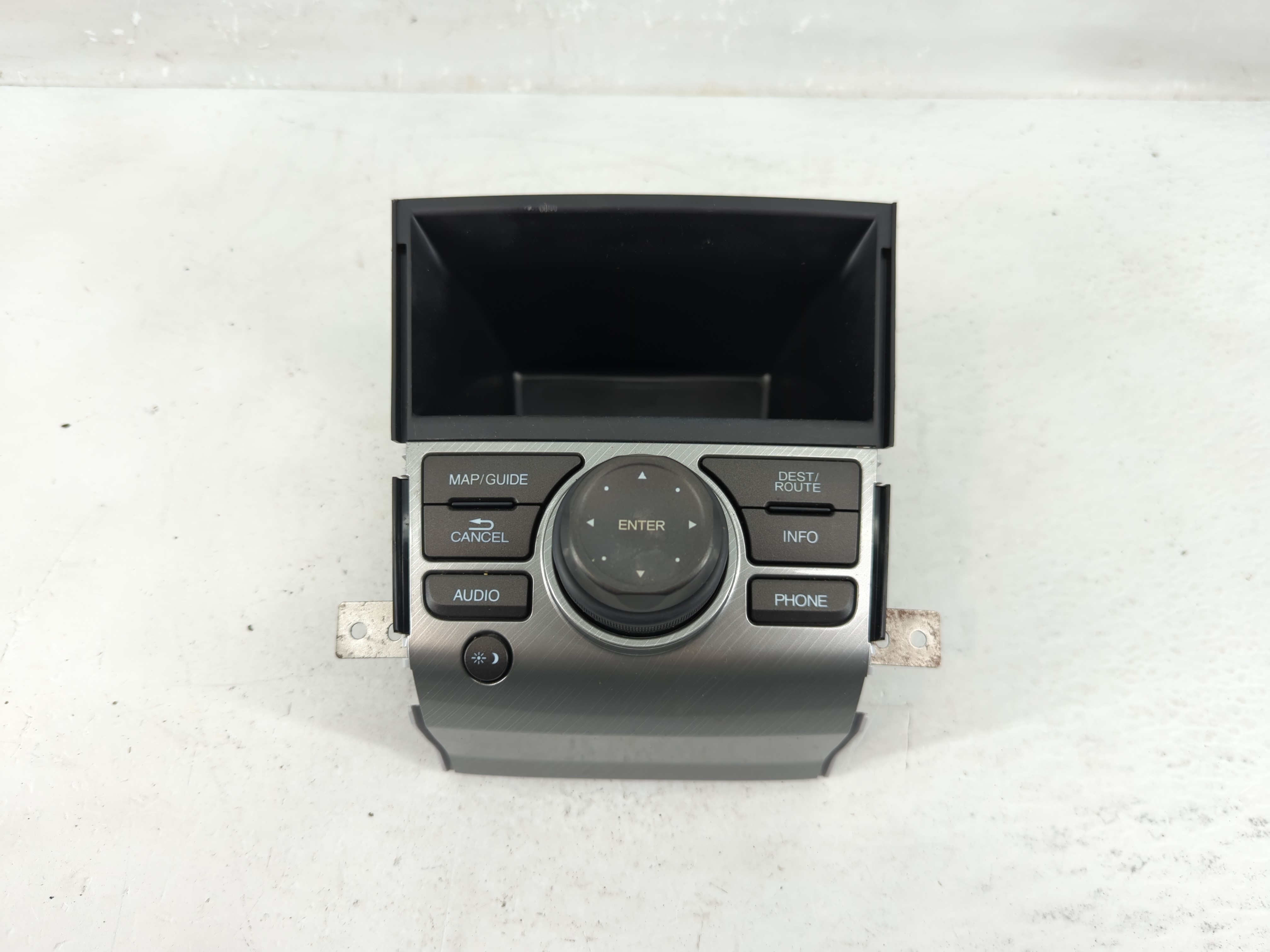 Picture of 2012-2015 Honda Pilot Am Fm Cd Player Radio Receiver 1231498