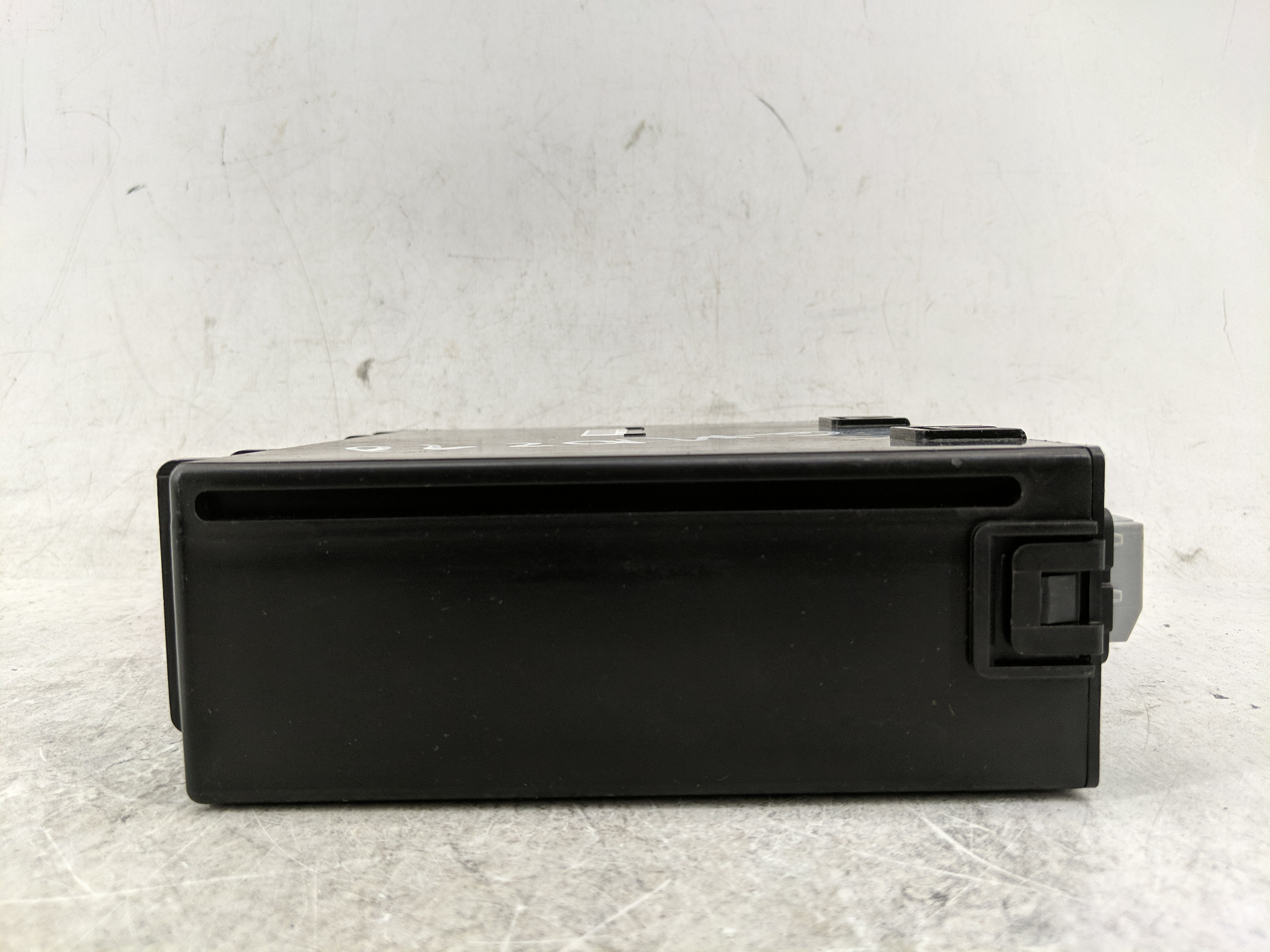 2017-2019 Chevrolet Colorado Am Fm Cd Player Radio Receiver 1231534 - Oemusedautoparts1.com