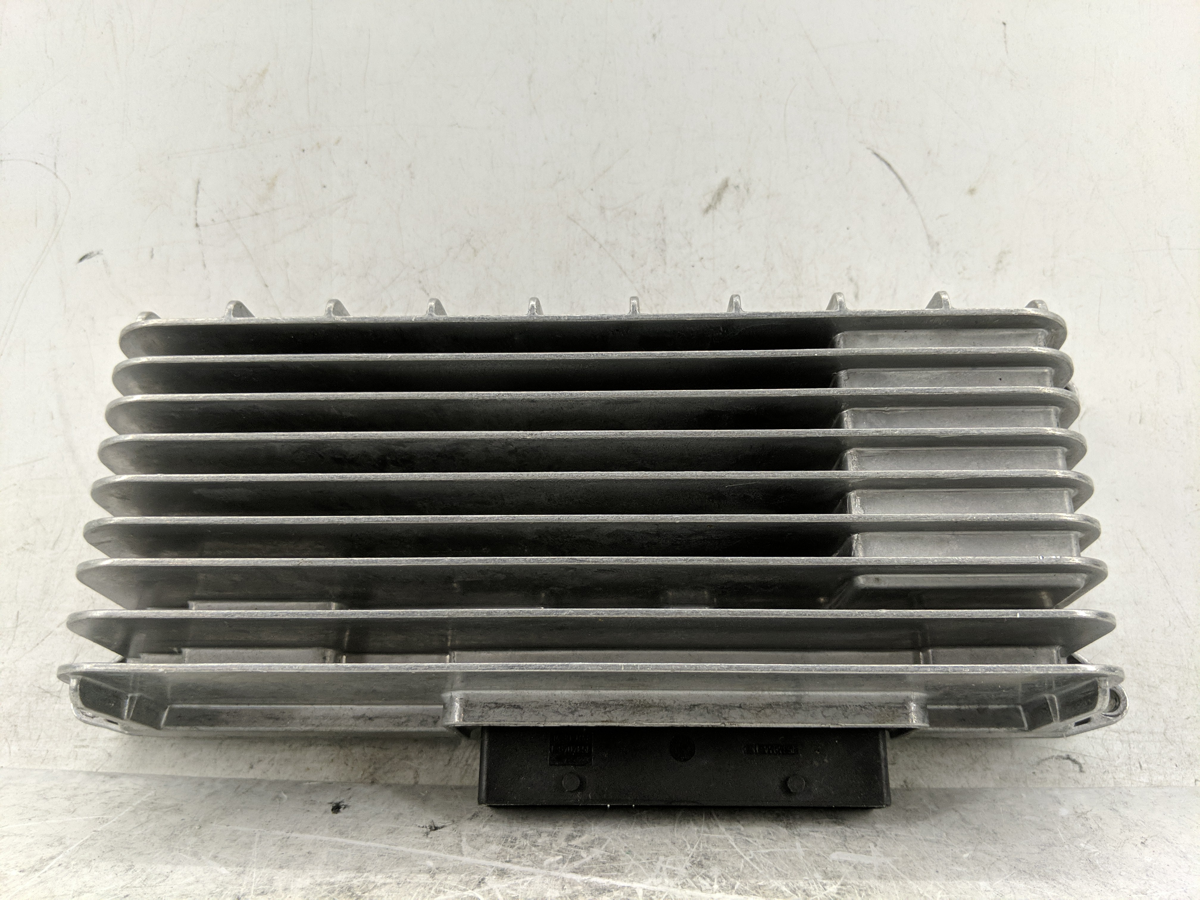 2009-2010 Audi A4 Am Fm Cd Player Radio Receiver 1231535 - Oemusedautoparts1.com