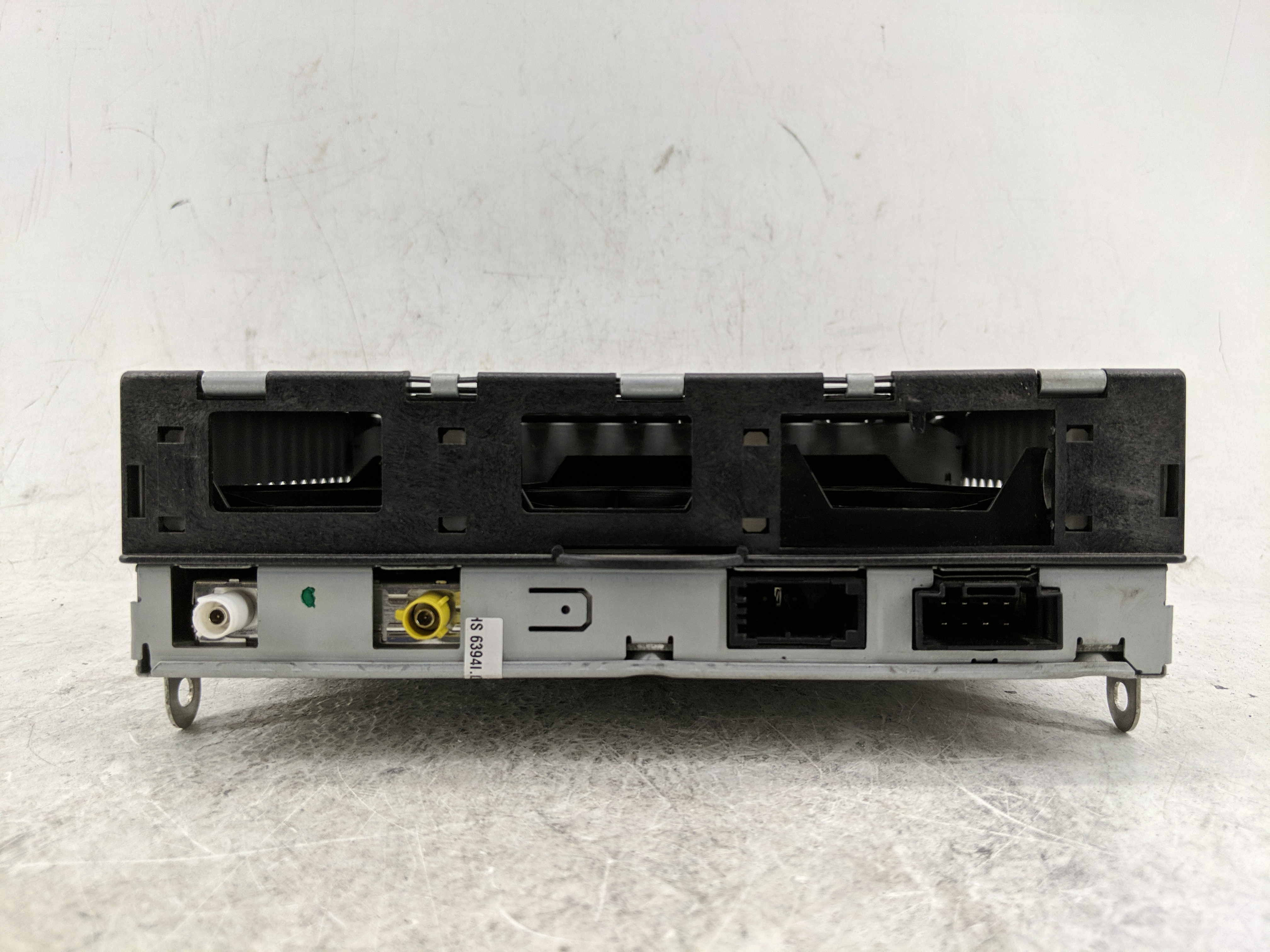 2005-2009 Audi A6 Am Fm Cd Player Radio Receiver 1231537 - Oemusedautoparts1.com