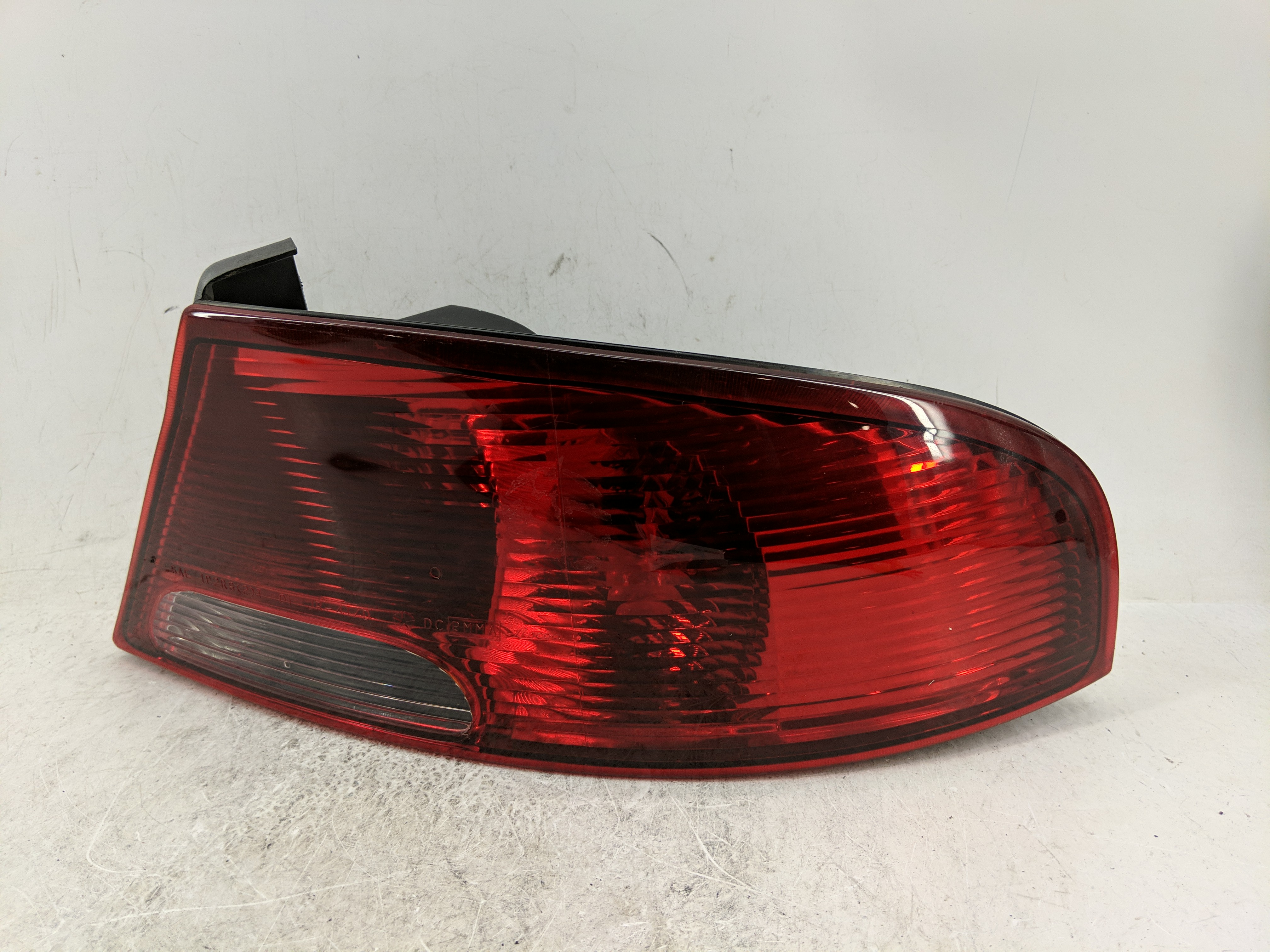 2001-2006 Dodge Stratus Passenger Right Side Tail Light Taillight Oem 1231541 - Oemusedautoparts1.com