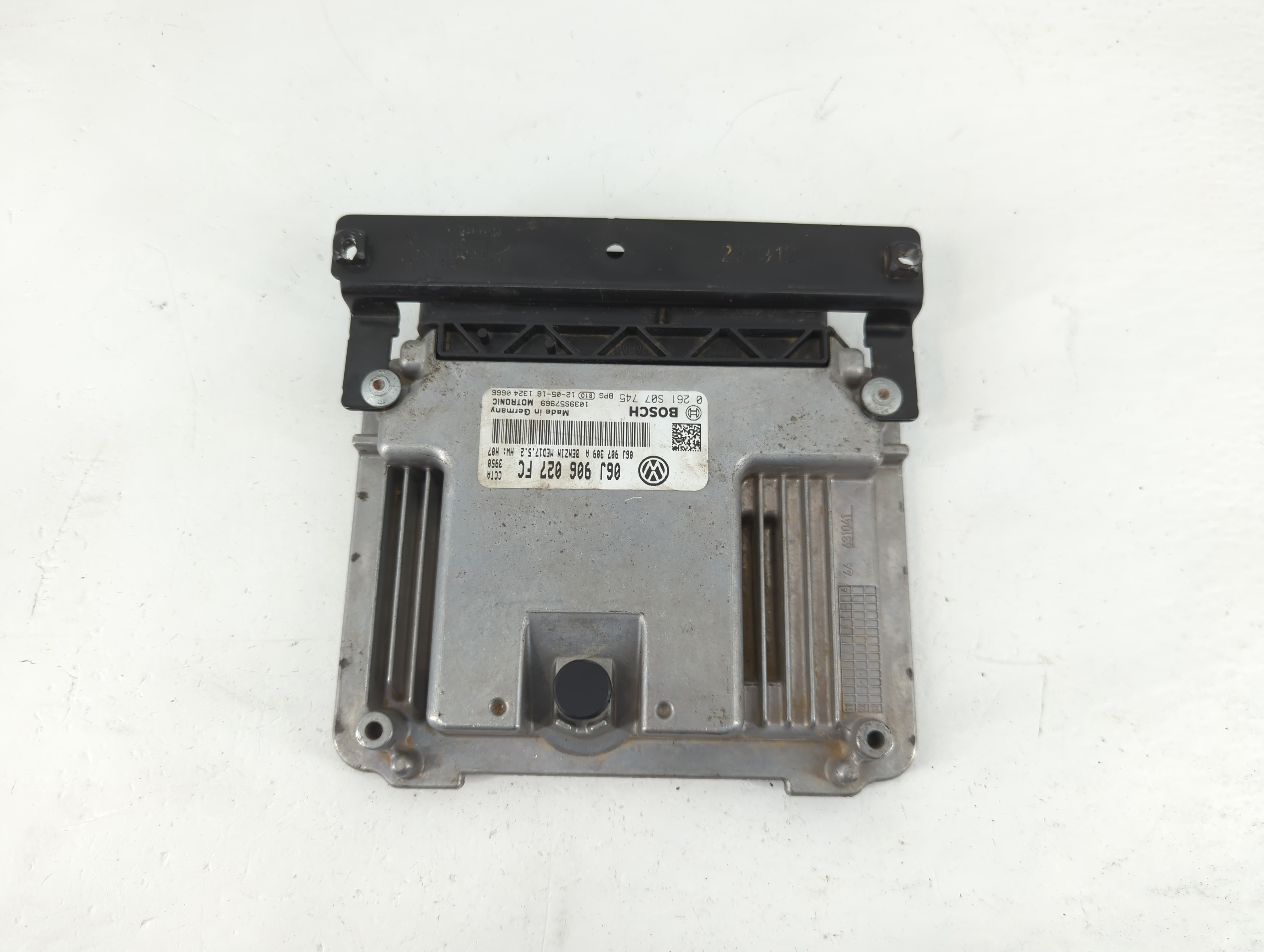 2013-2013 Volkswagen Tiguan Engine Control Computer Ecu Pcm Ecm Pcu Oem 1231613 - Oemusedautoparts1.com