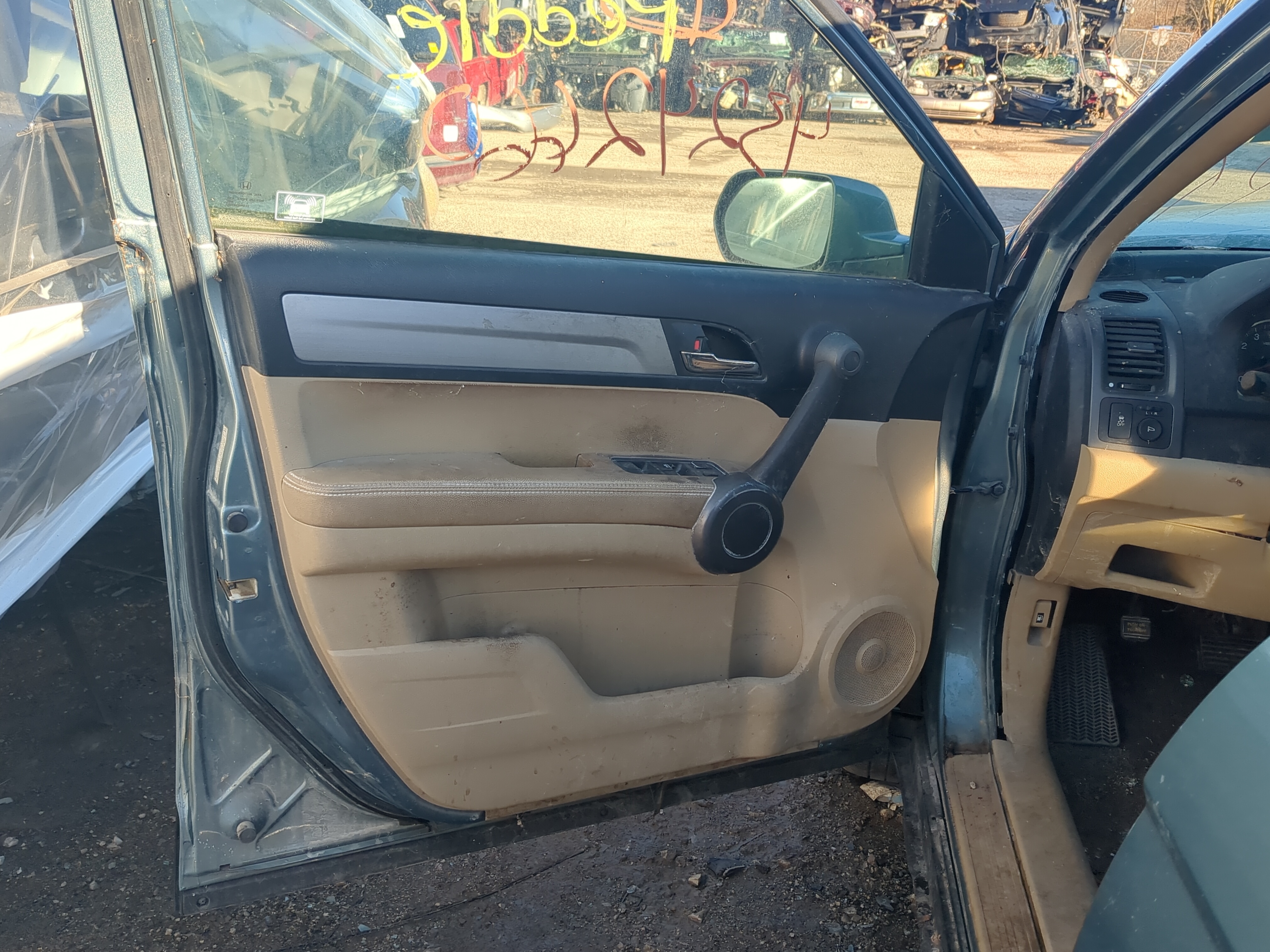 Picture of 2010 Honda Cr-v Front Left Driver Interior Door Panel Trim 1231759