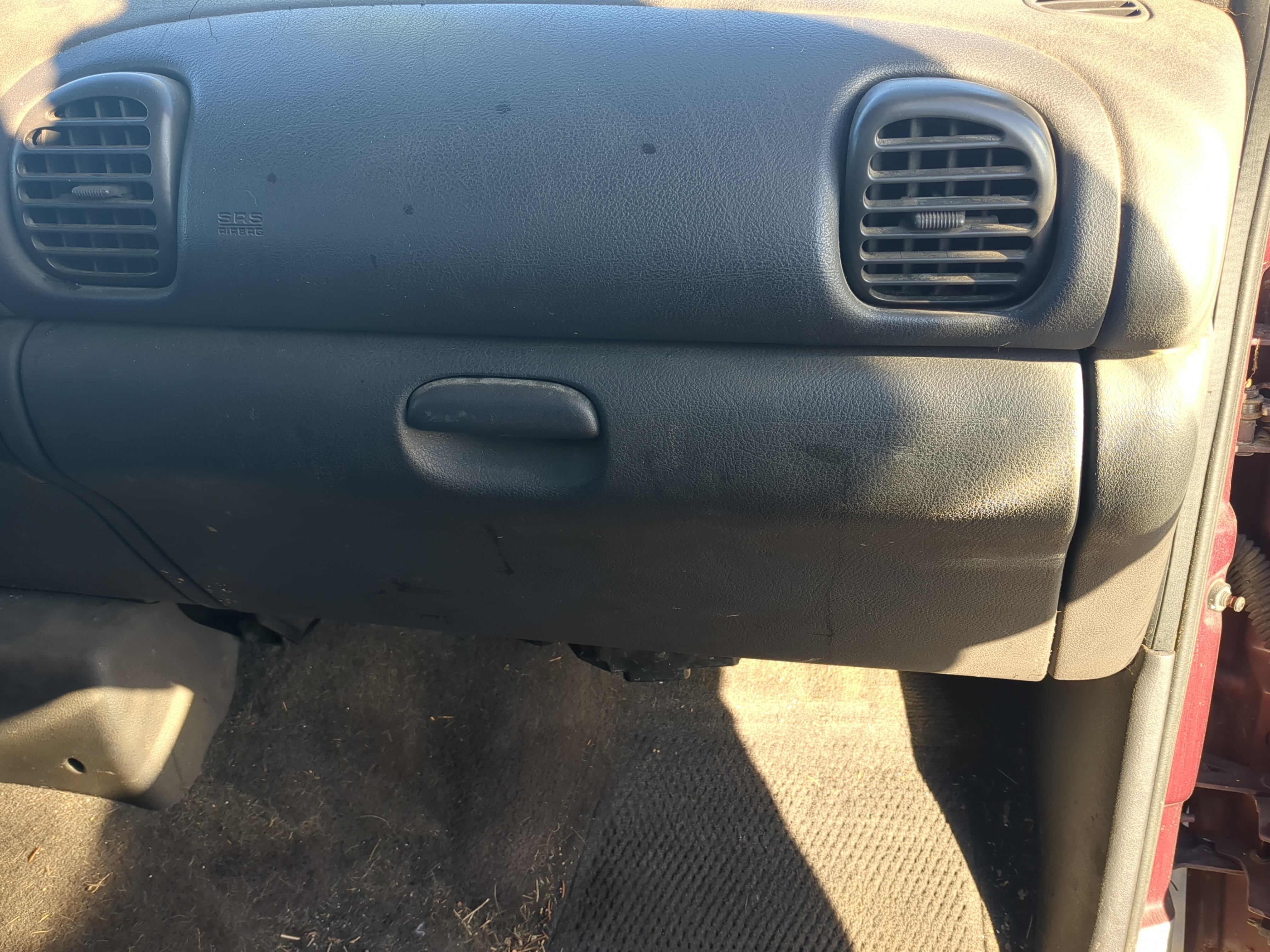 Picture of 2000 Dodge Ram 1500 Passenger Glove Box Door Storage Compartment 1232215