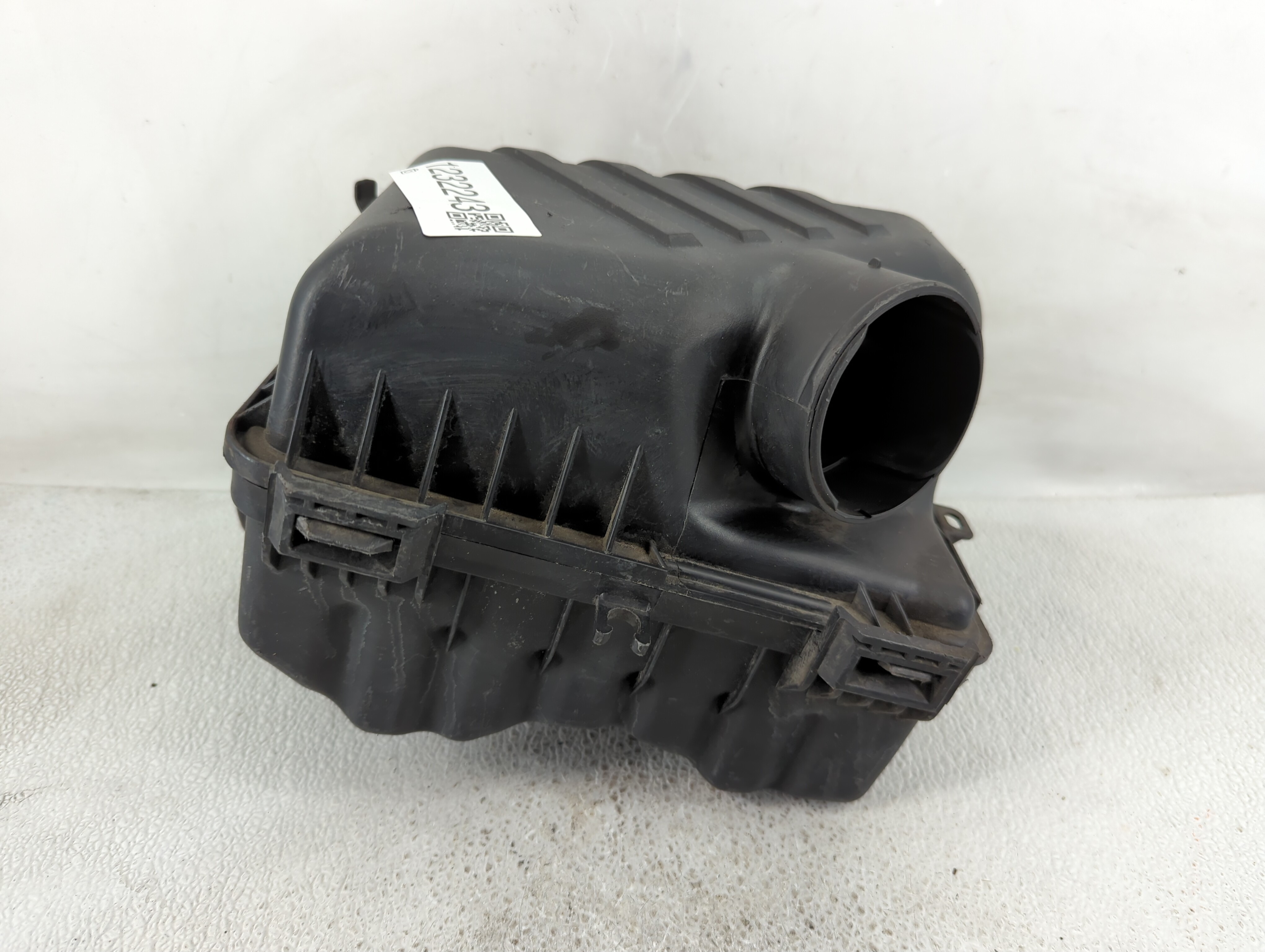 Picture of 2004-2006 Kia Spectra Air Cleaner Intake-duct Hose Tube 1232243