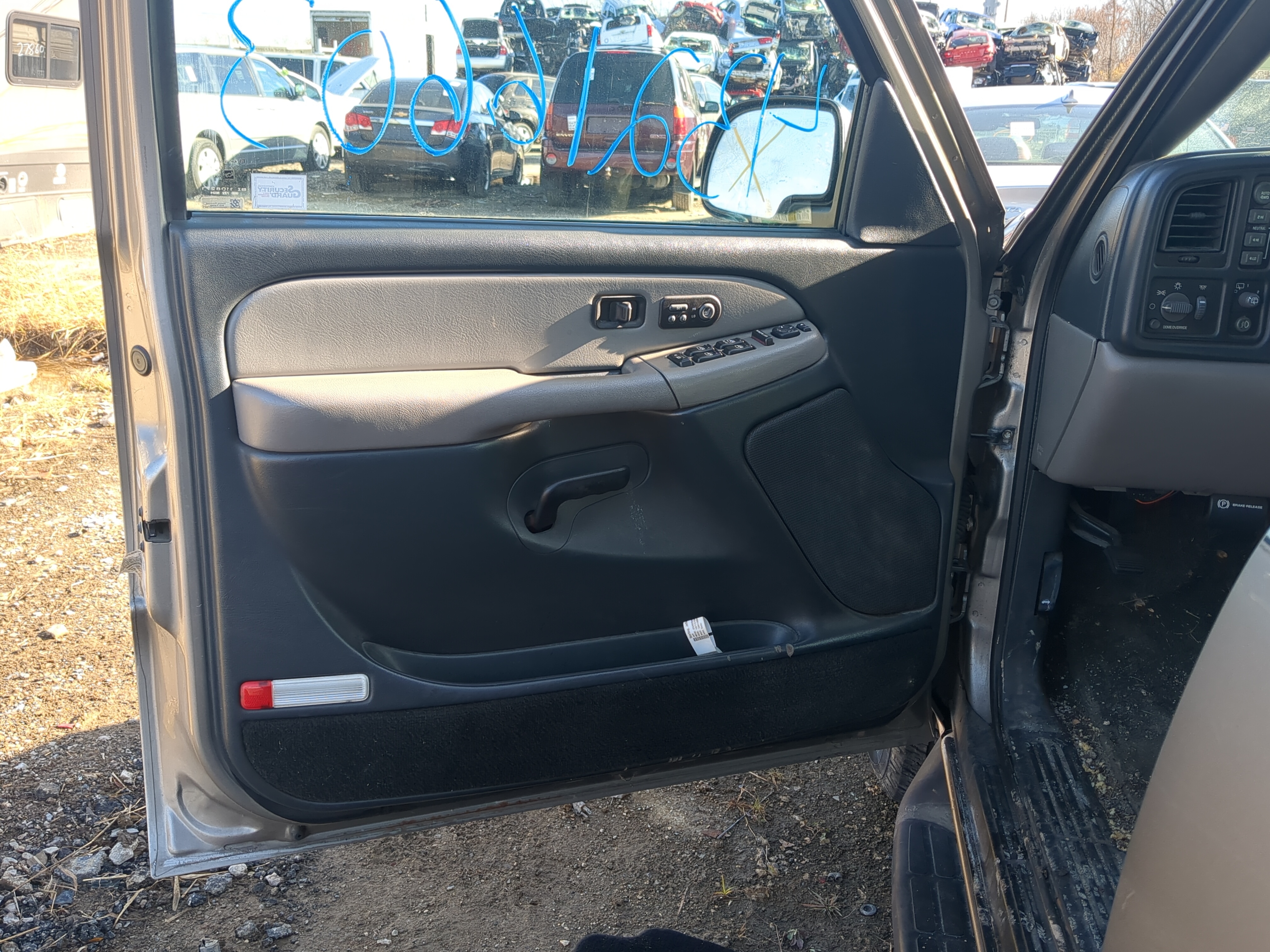 Picture of 2002 Chevrolet Suburban 1500 Front Left Driver Interior Door Panel Trim 1232544