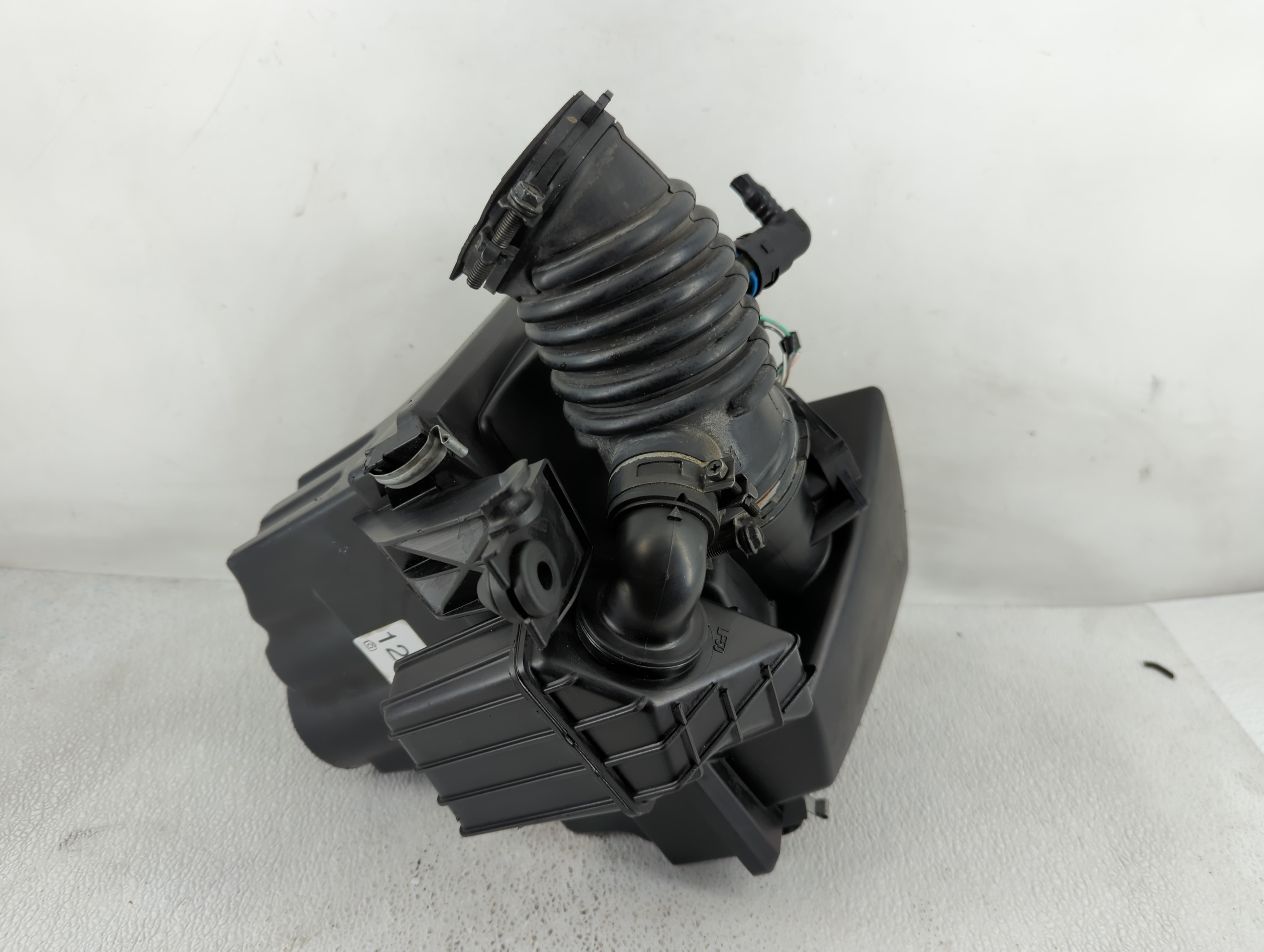 Picture of 2004-2009 Mazda 3 Air Cleaner Intake-duct Hose Tube 1232567