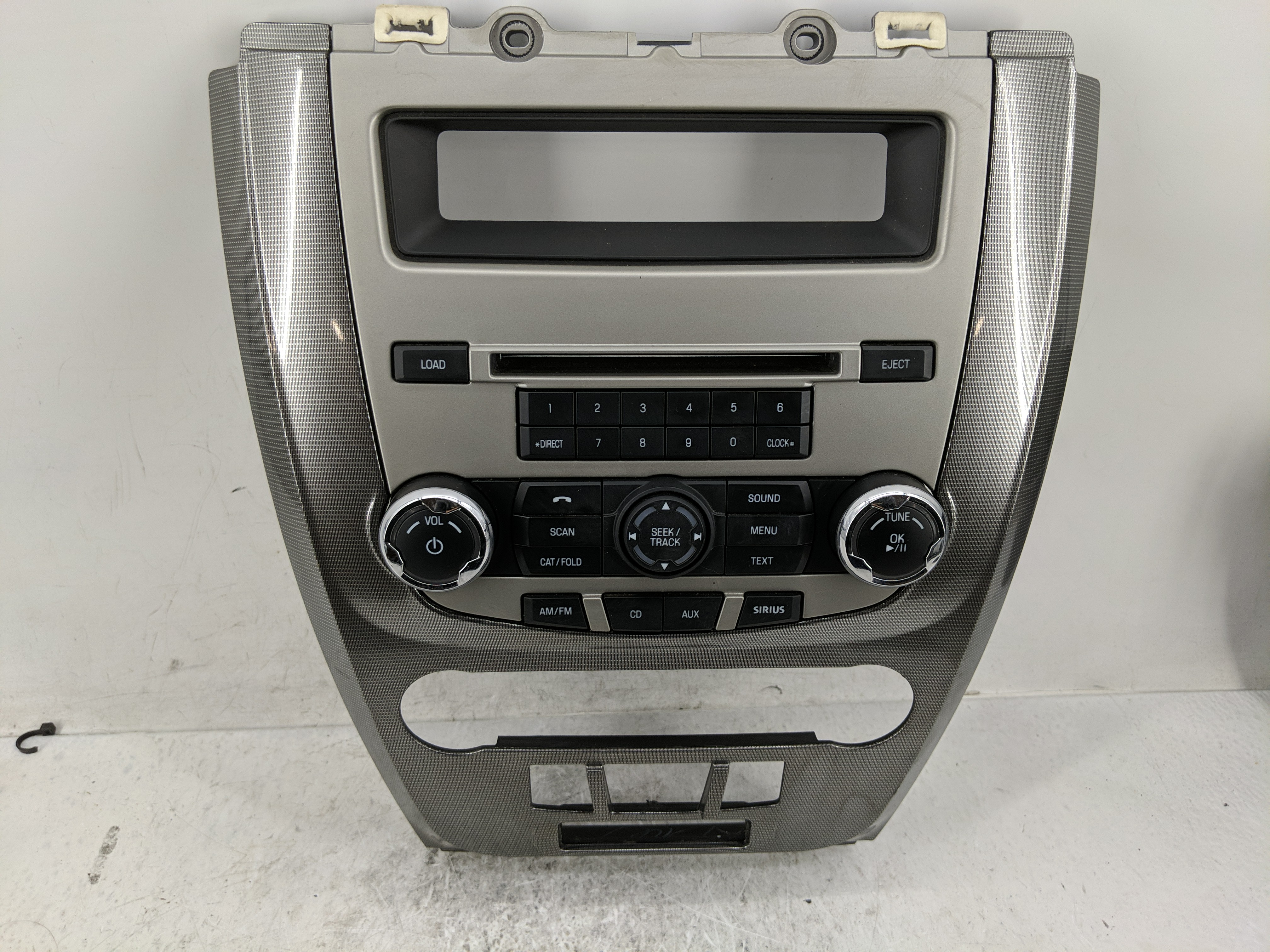 2010-2012 Ford Fusion Radio Control Panel 1232776 - Oemusedautoparts1.com