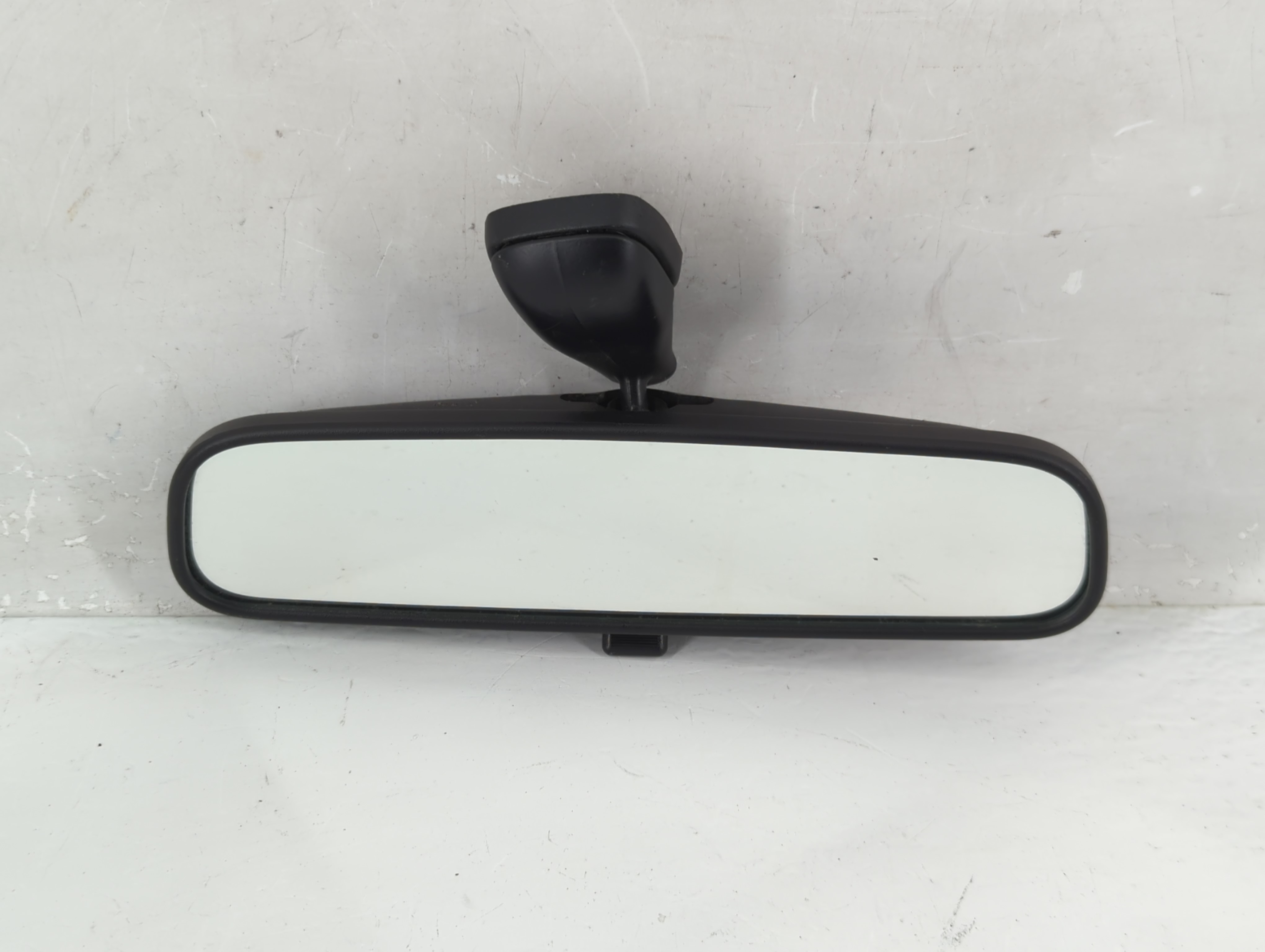 Picture of 2001-2012 Hyundai Elantra Interior Rear View Mirror Oem 1232840