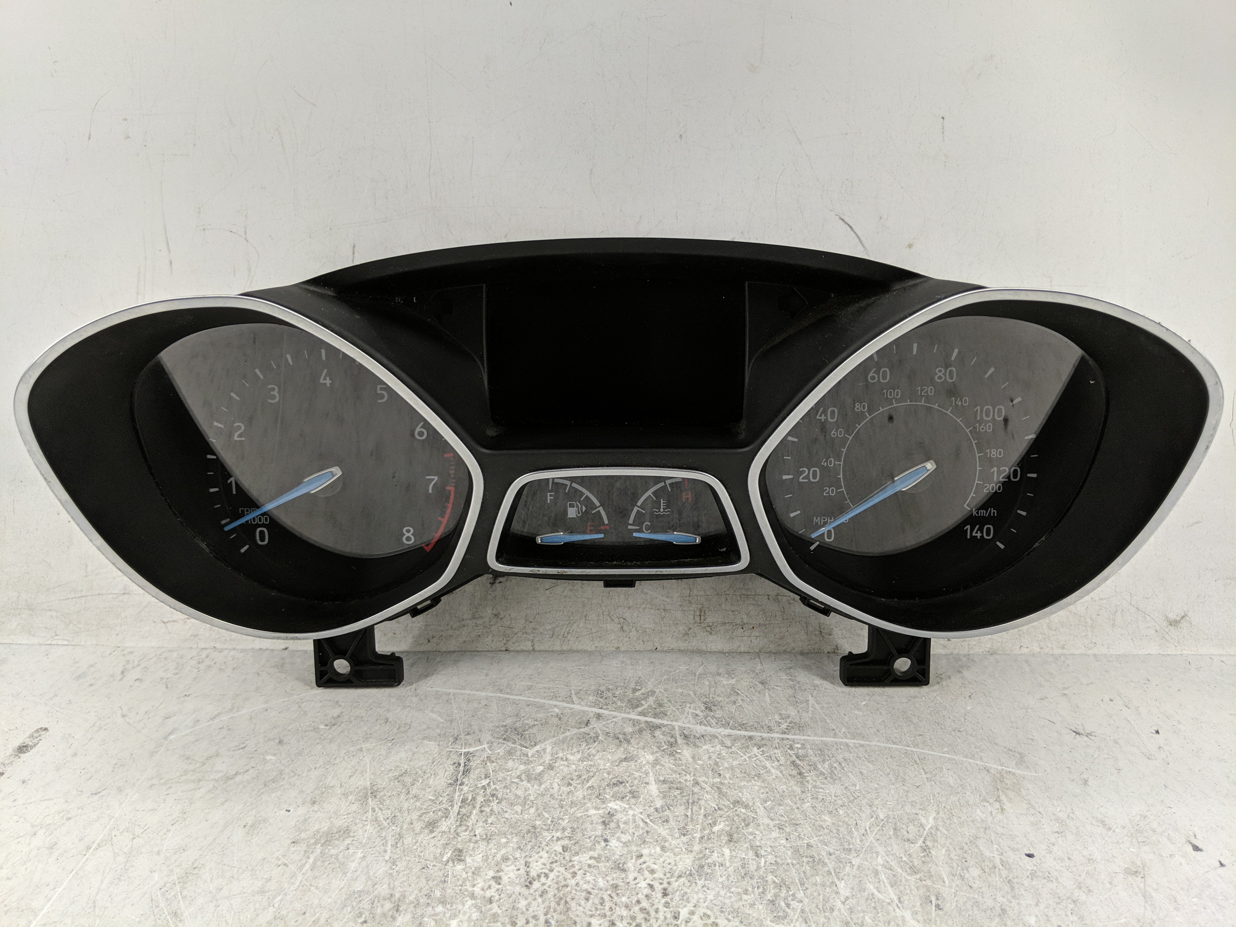 2017-2018 Ford Focus Speedometer Instrument Cluster Gauges 1232867 - Oemusedautoparts1.com