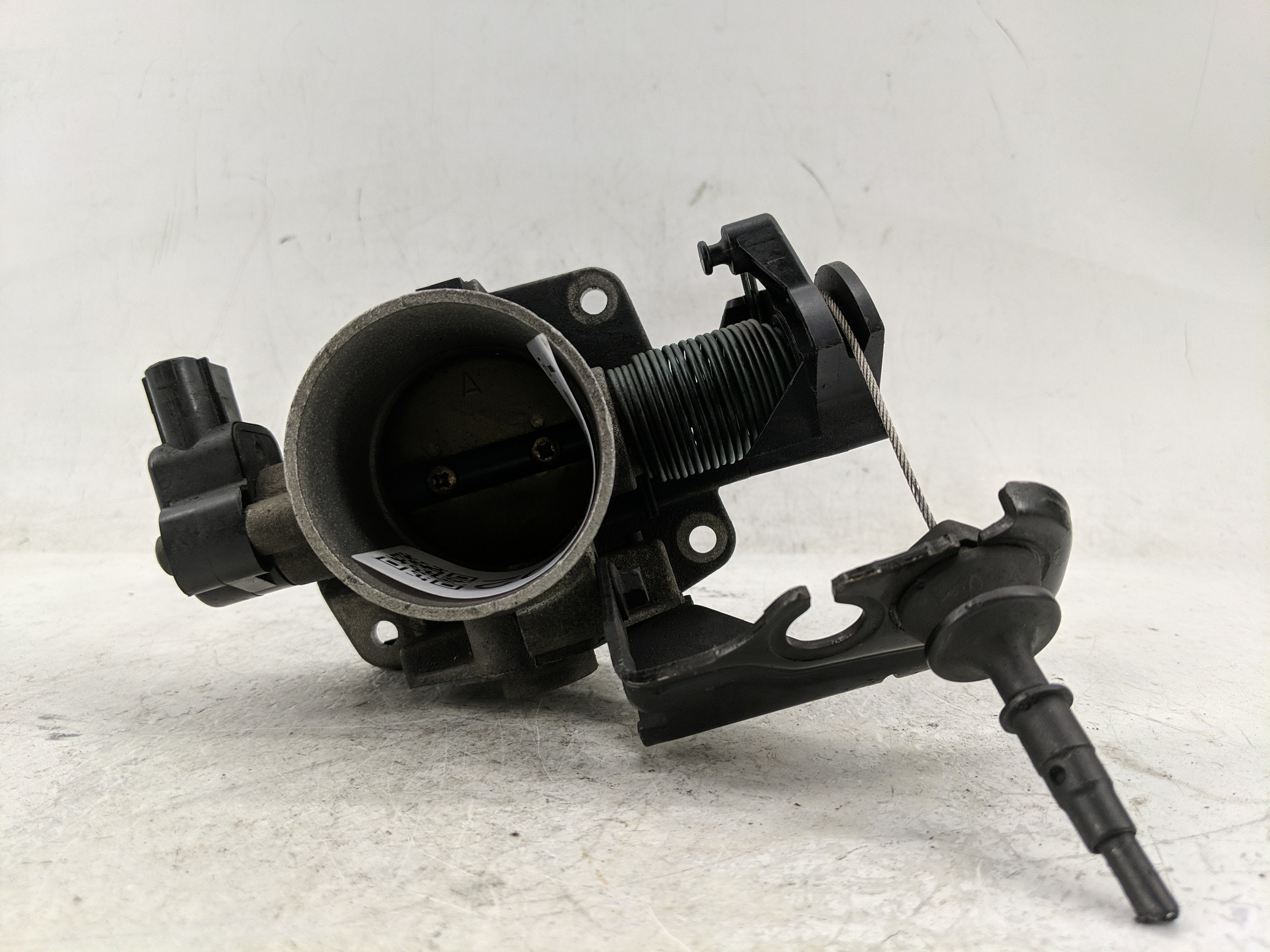 Picture of 2000-2004 Ford Focus Throttle Body 1232992