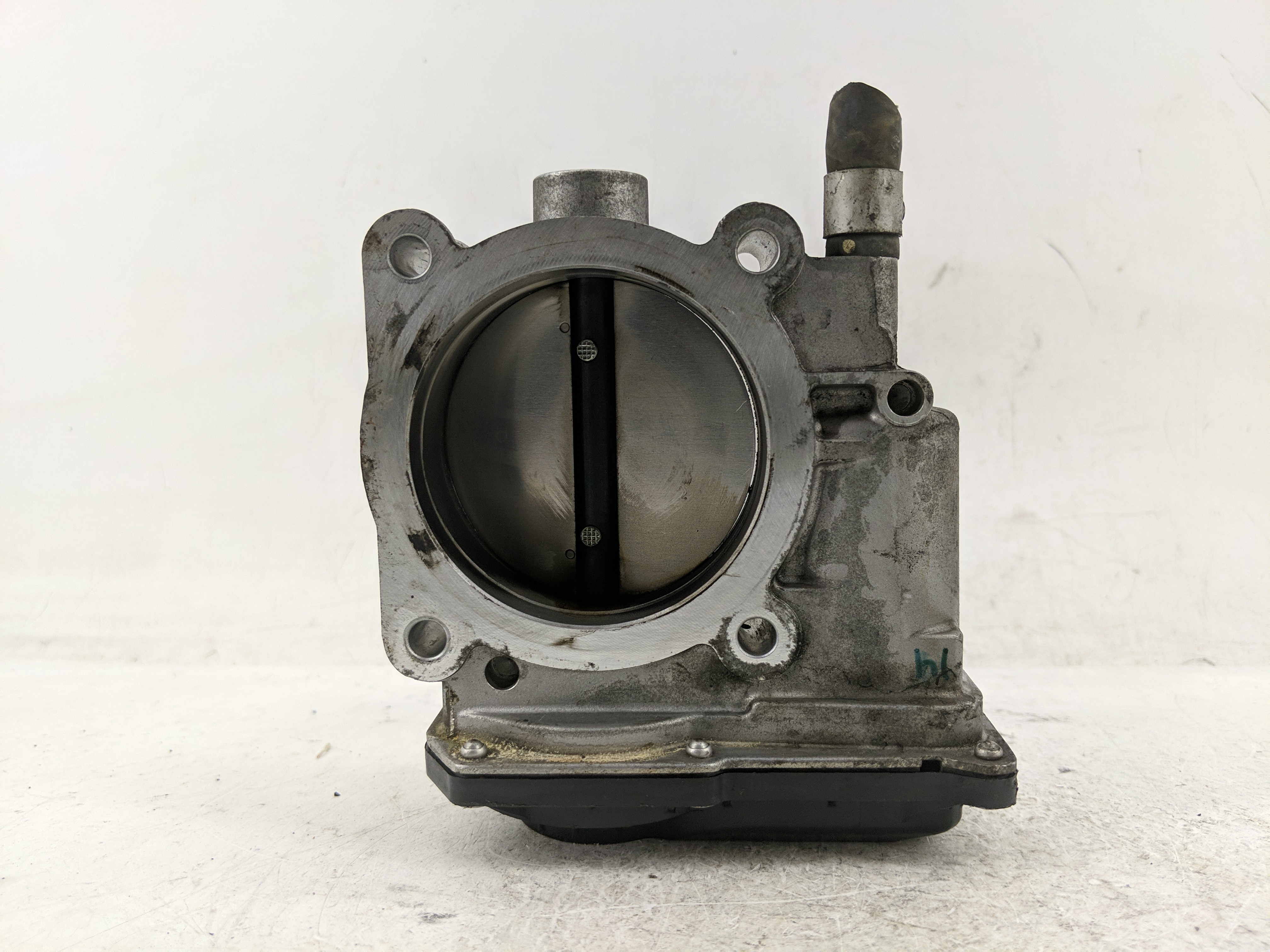 Picture of 2015-2016 Nissan Nv2500 Throttle Body 1233015