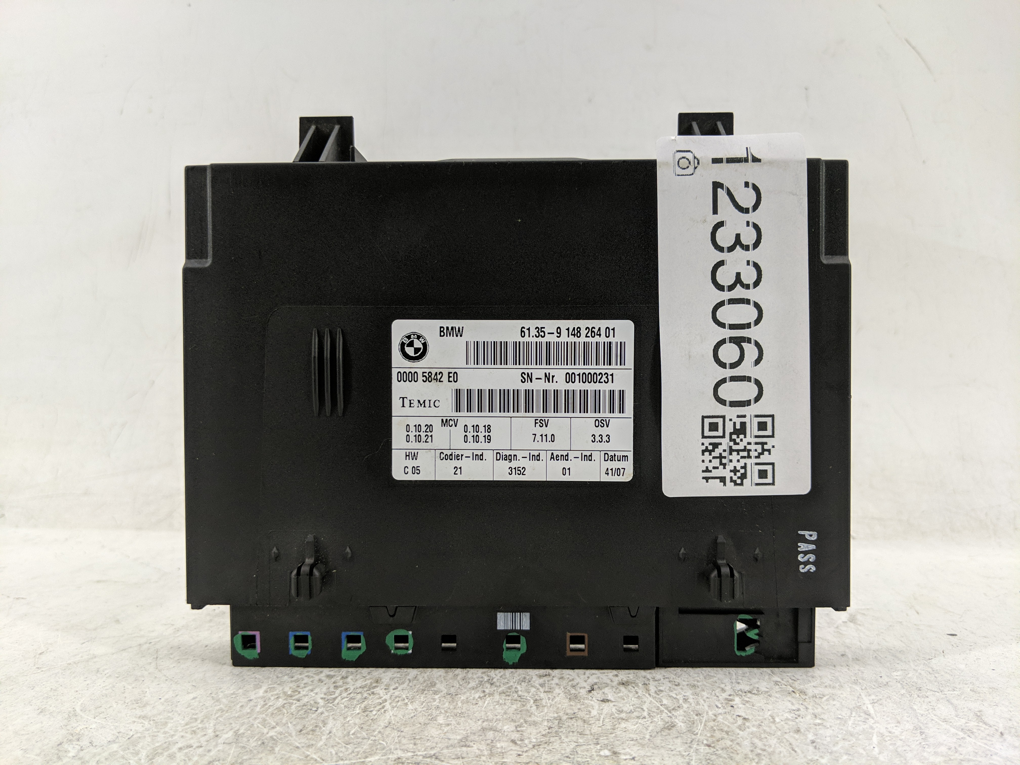 Picture of Bmw 328xi Body Control Module Bcm Inner Cabin Fuse Box 9 148 264 01 1233060