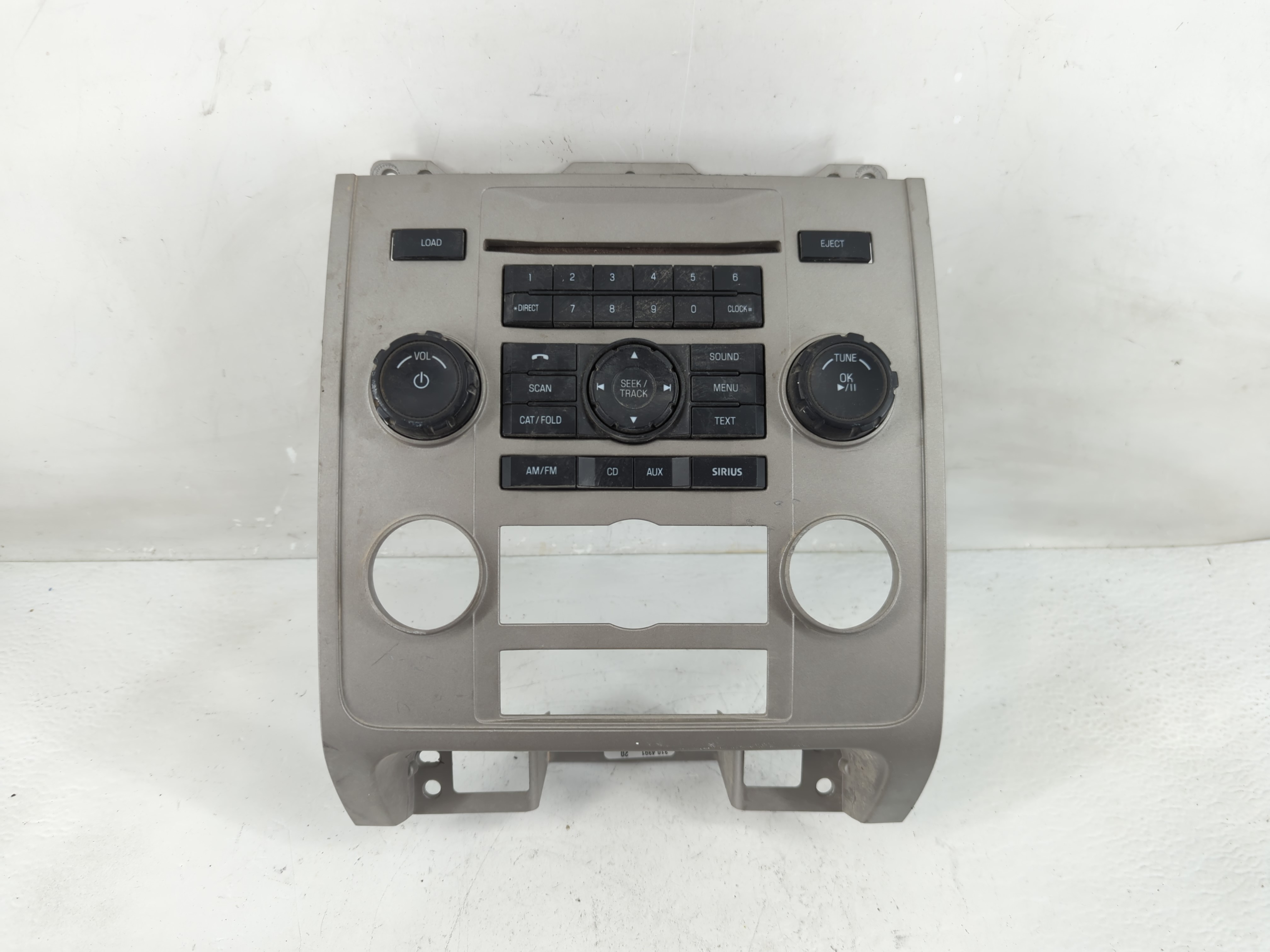 Picture of 2009-2012 Ford Escape Am Fm Cd Player Radio Receiver 1233195