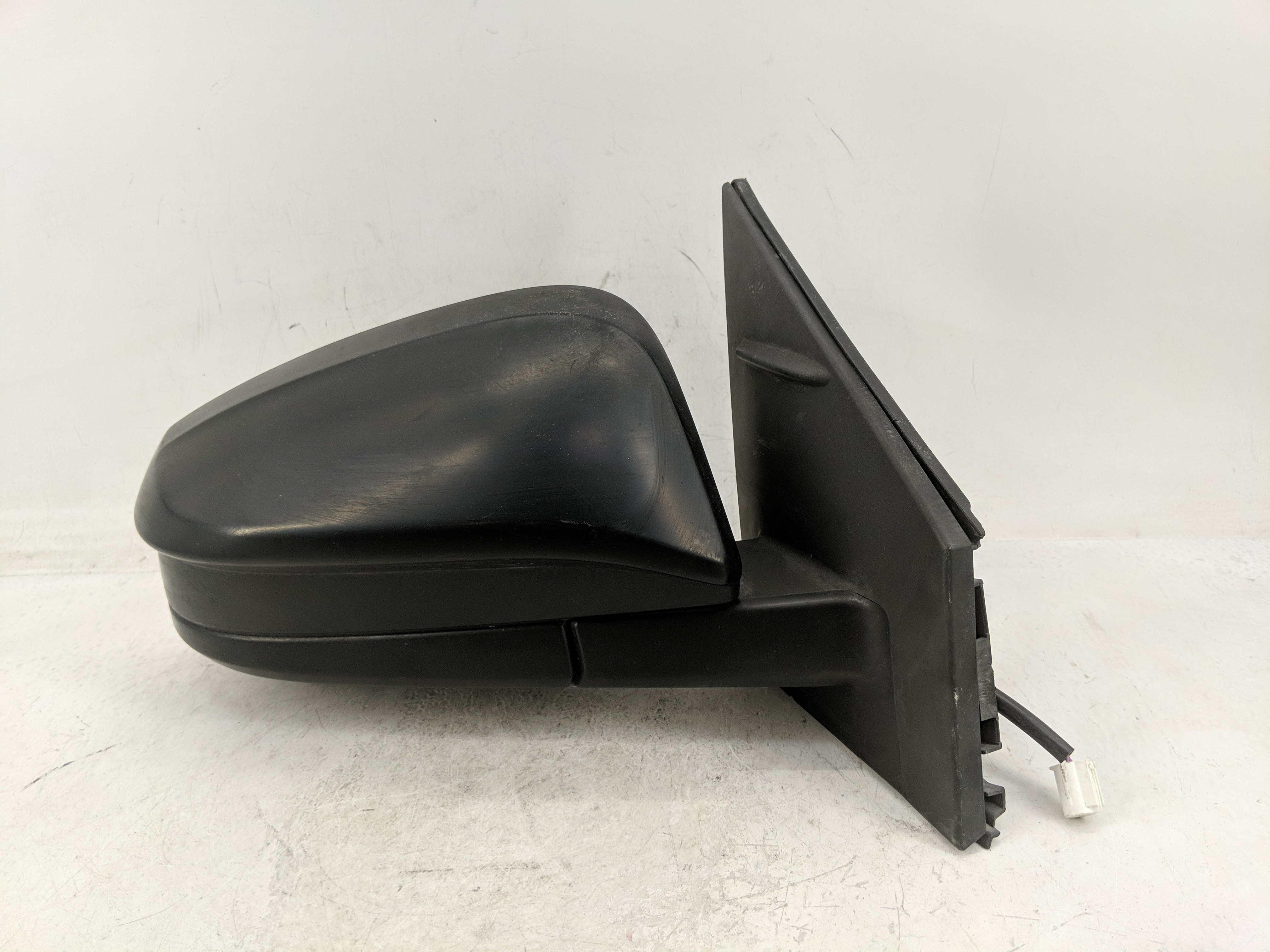 2016-2018 Toyota Rav4 Passenger Right Side View Power Door Mirror Black 1233201 - Oemusedautoparts1.com