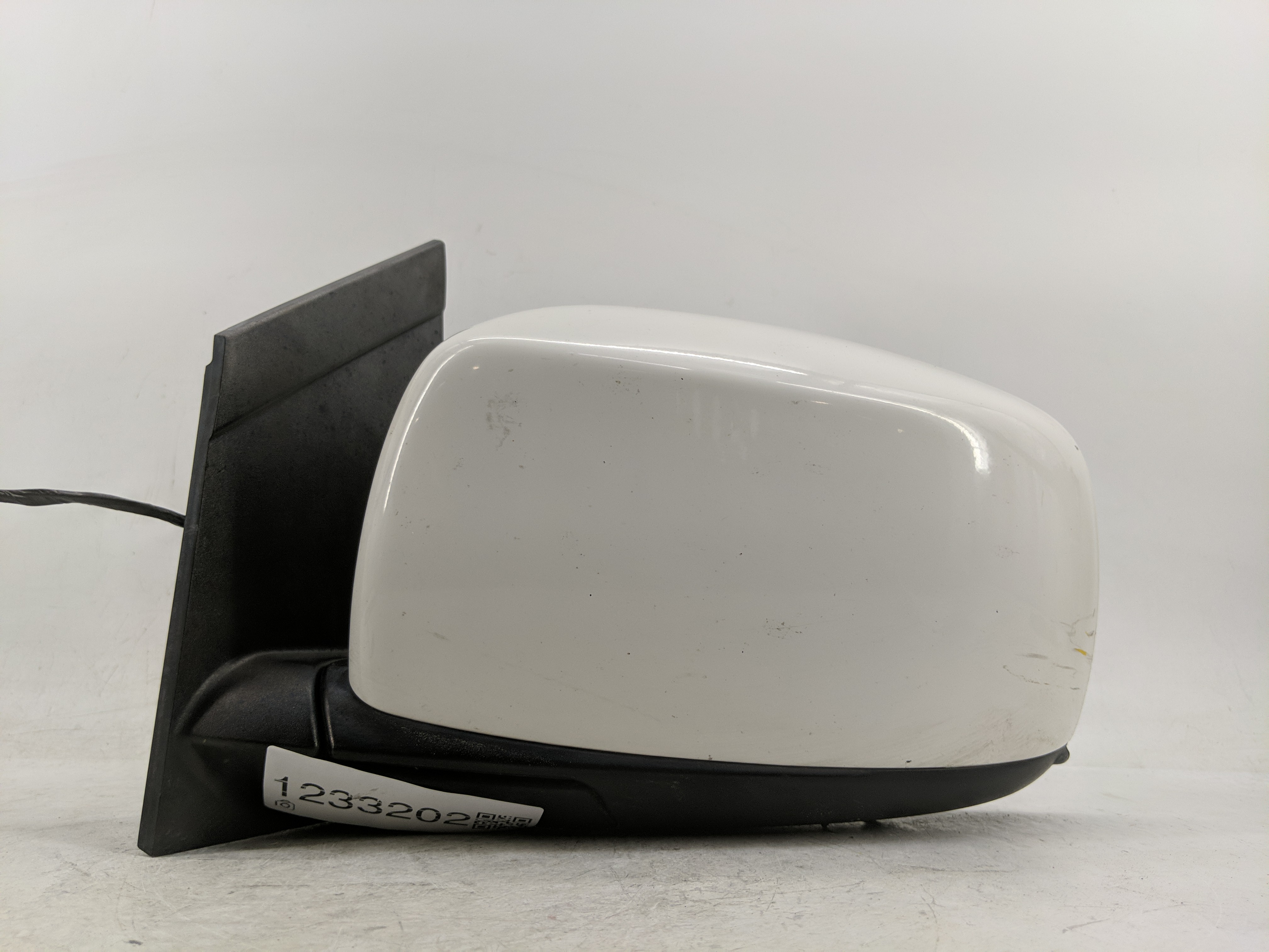 2011 Chrysler Town & Country Driver Left Side View Power Door Mirror 1233202 - Oemusedautoparts1.com