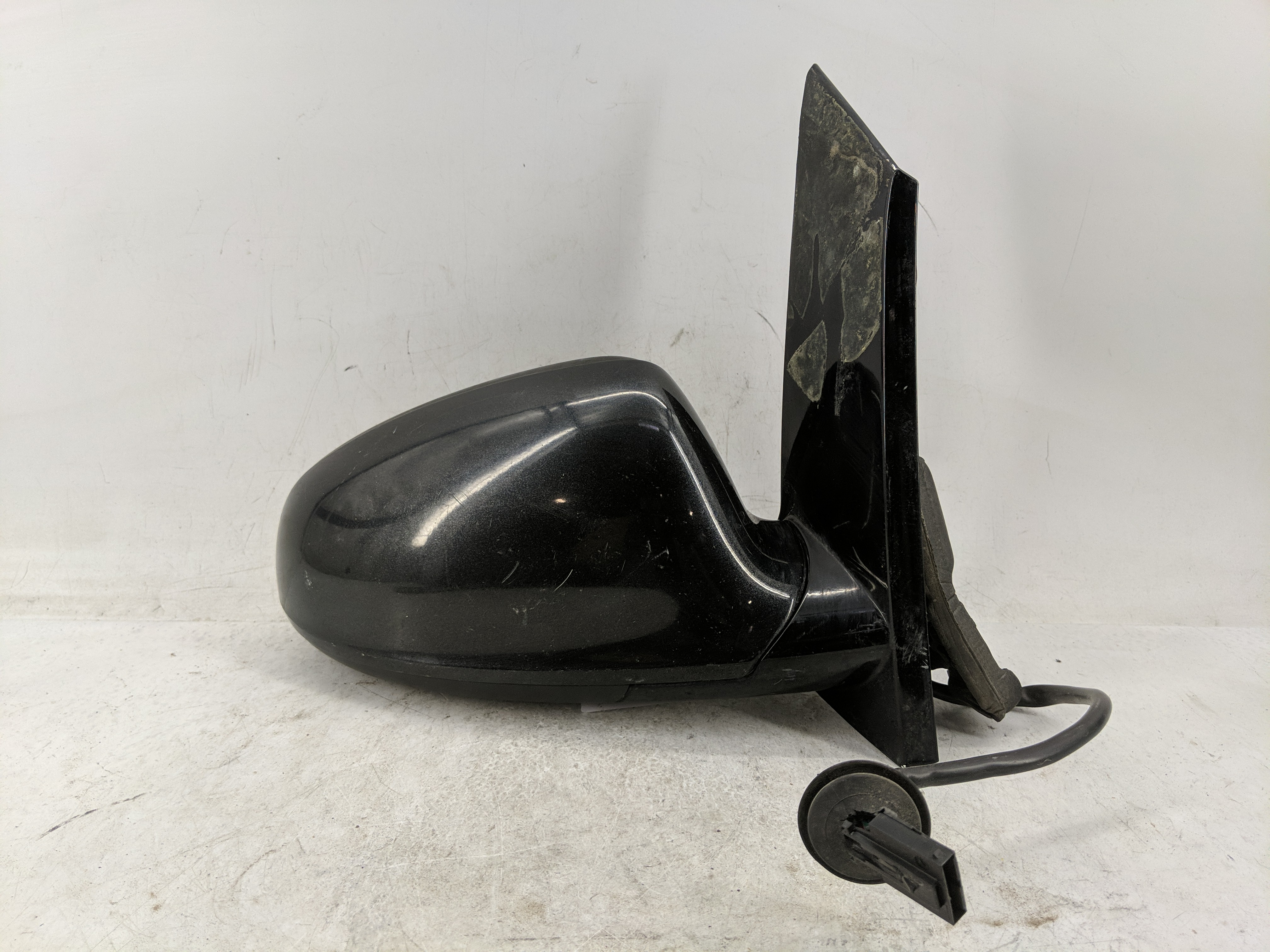 2013-2017 Buick Verano Passenger Right Side View Power Door Mirror Black 1233228 - Oemusedautoparts1.com