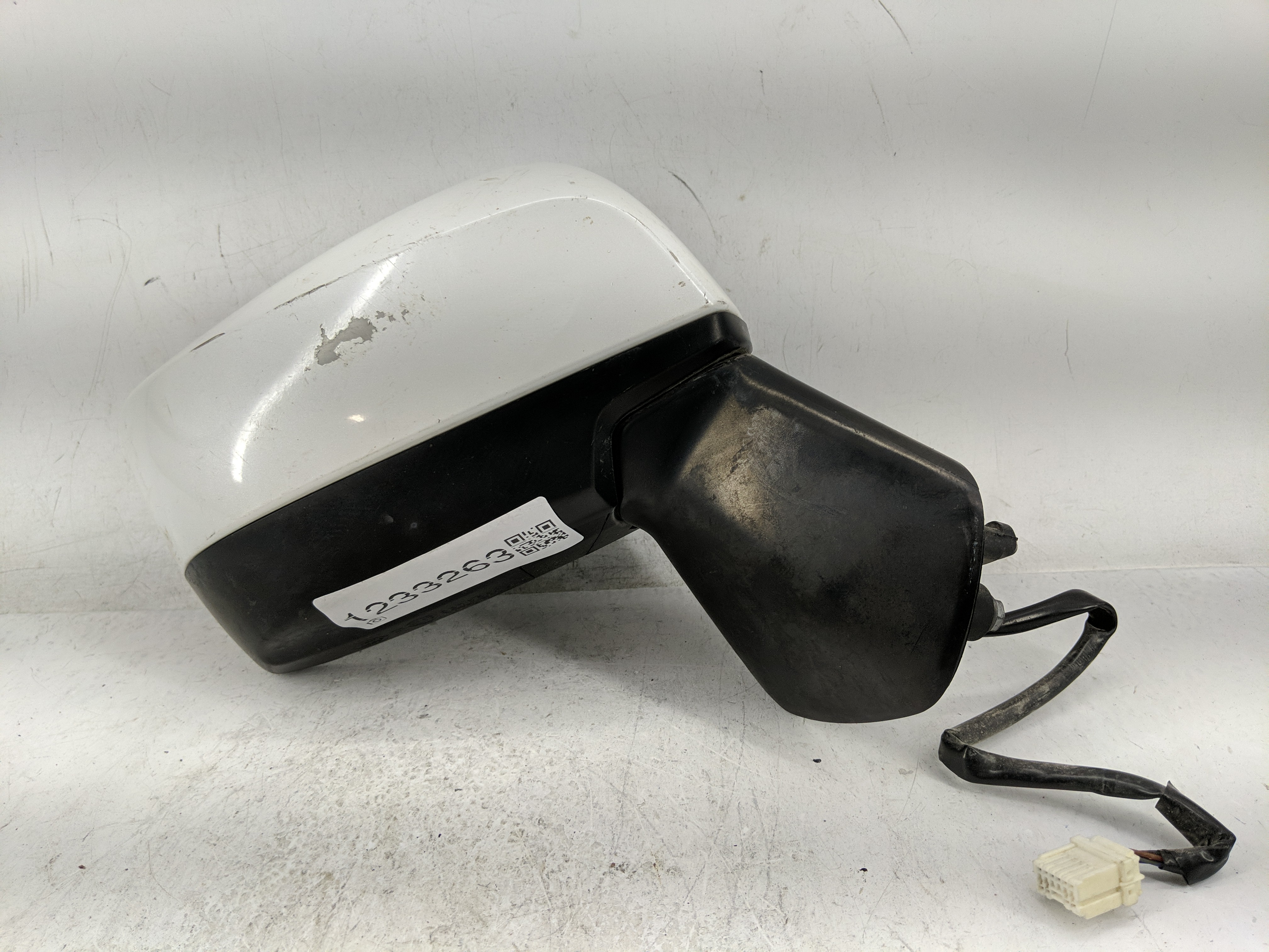 2016-2016 Subaru Impreza Passenger Right Side View Power Door Mirror 1233263 - Oemusedautoparts1.com