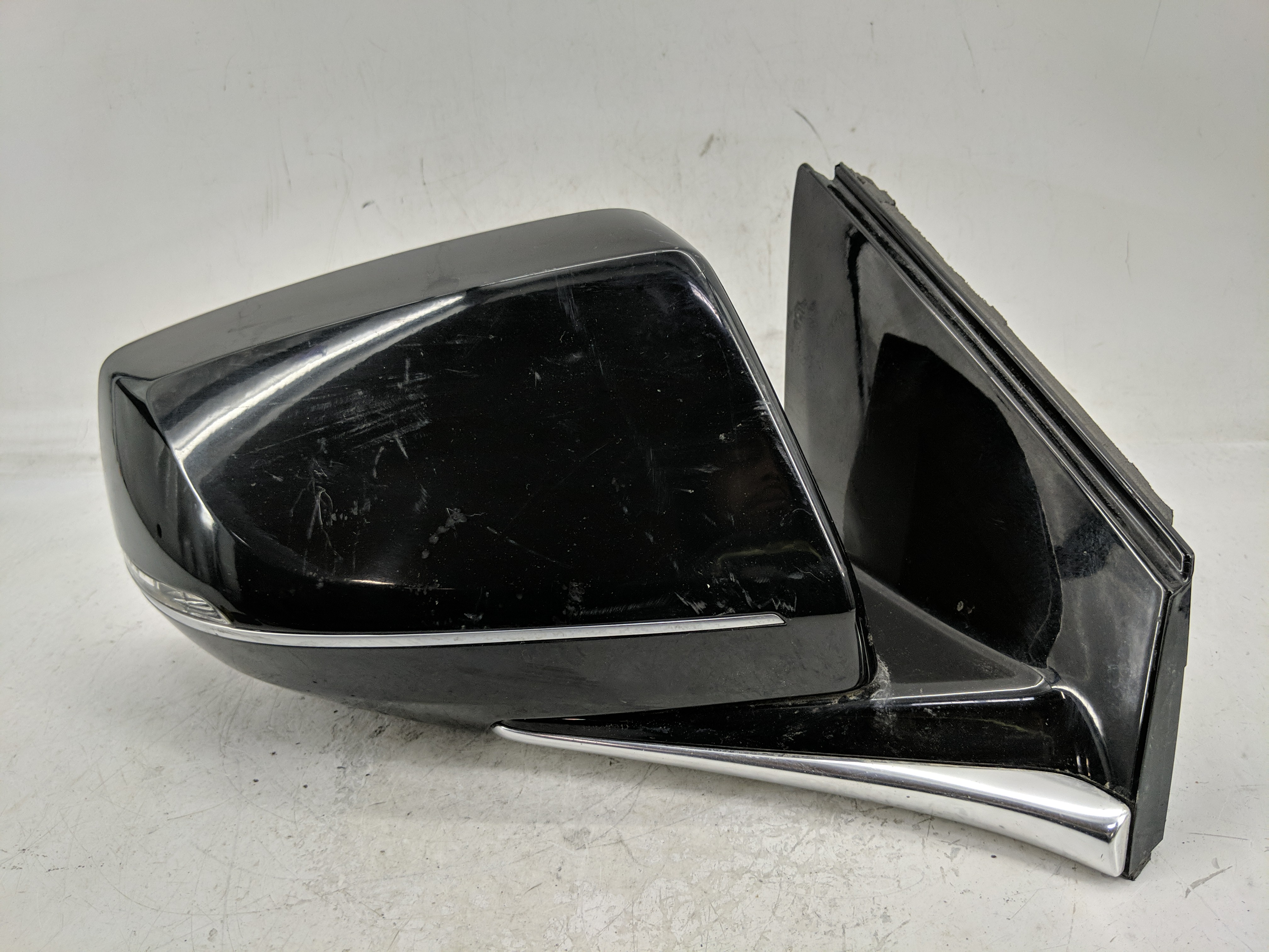 2016-2019 Cadillac Xts Passenger Right Side View Power Door Mirror Black 1233264 - Oemusedautoparts1.com
