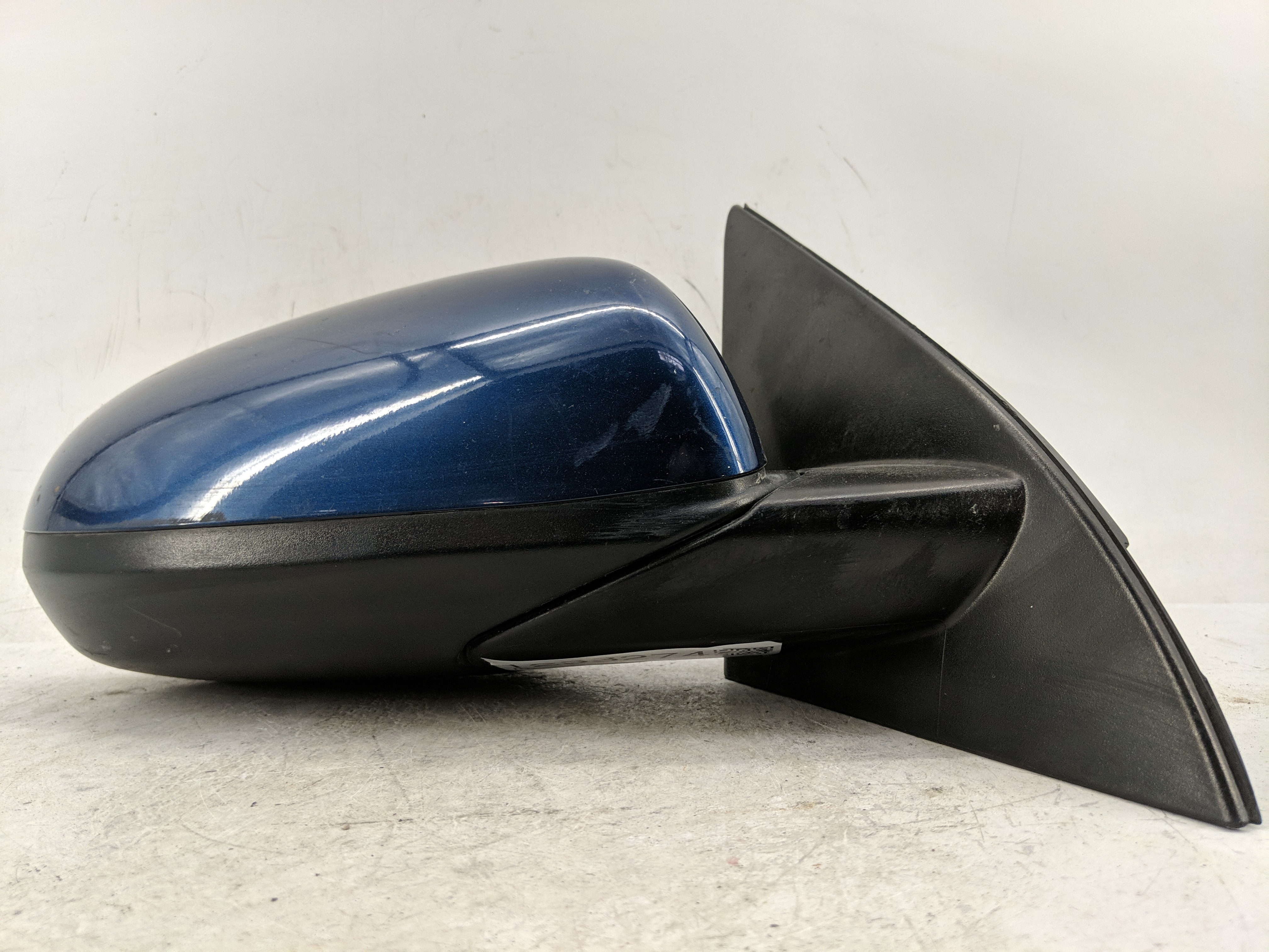 2017-2020 Kia Niro Passenger Right Side View Power Door Mirror Dark Blue 1233274 - Oemusedautoparts1.com