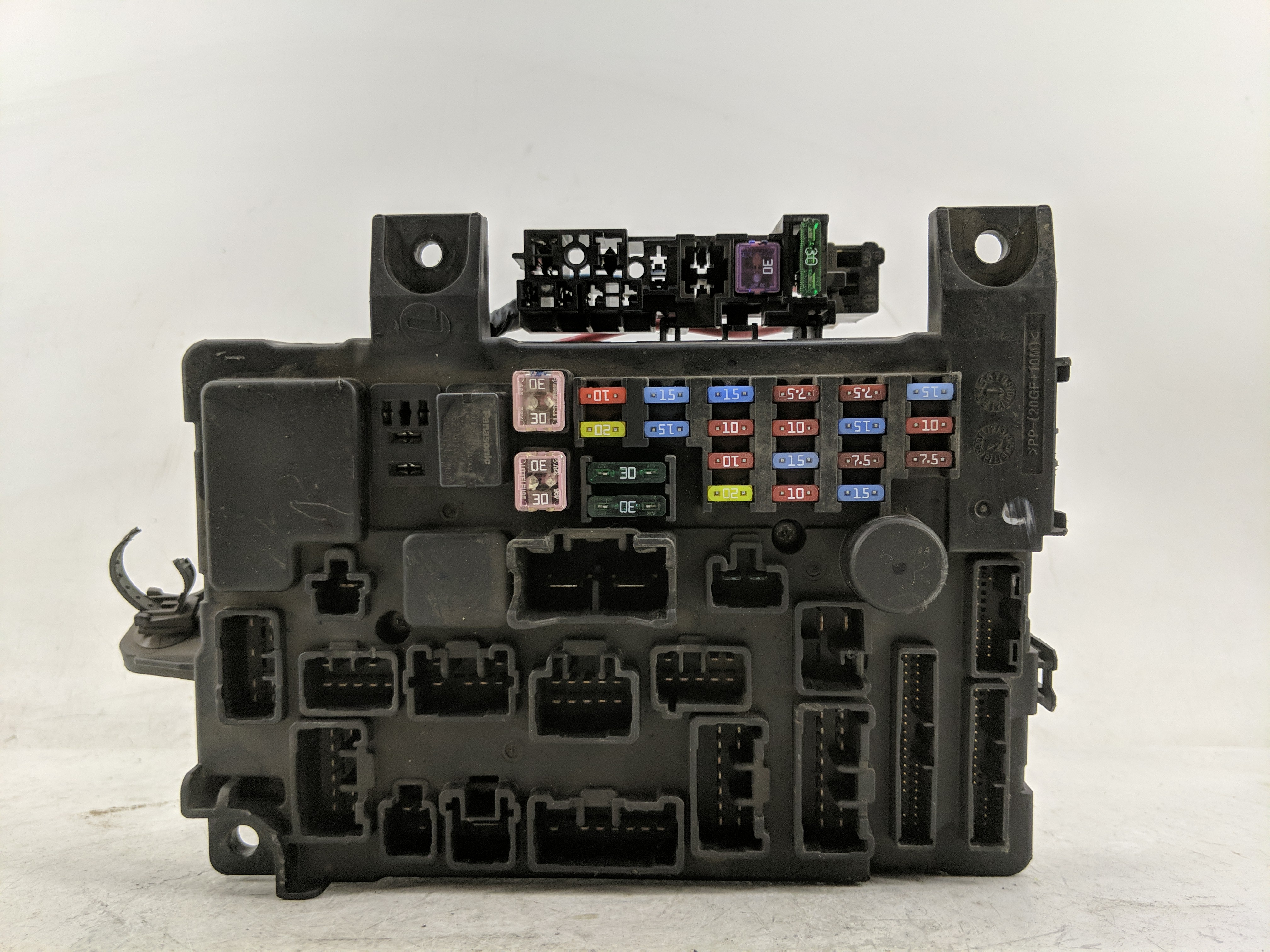 Picture of 2014-2016 Mitsubishi Outlander Fusebox Fuse Box Relay Module 8637a887 1233408