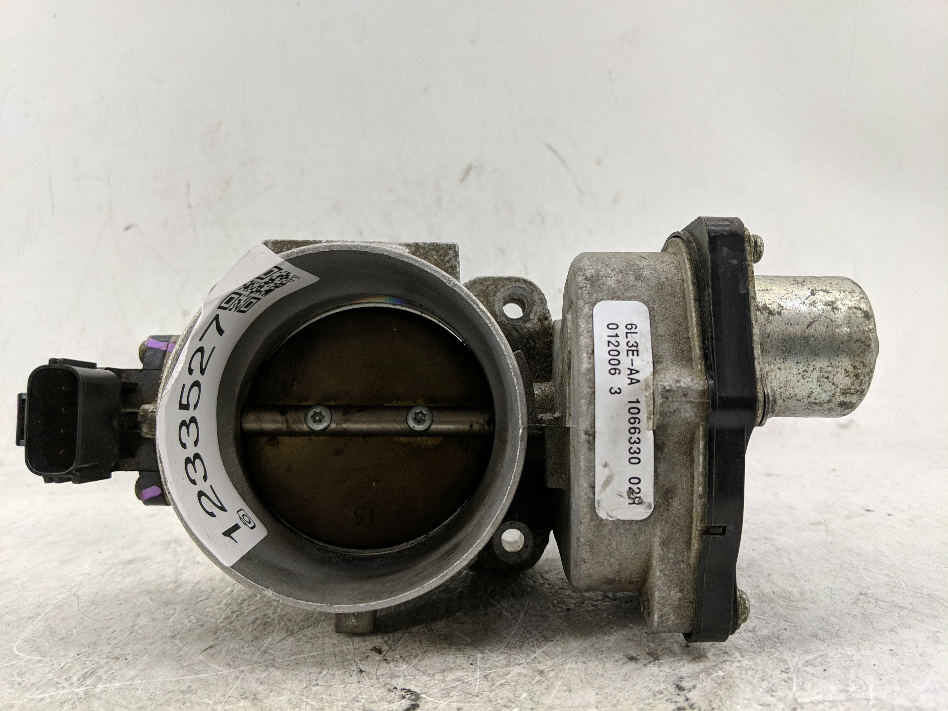 Picture of 2004-2010 Ford F-150 Throttle Body 1233527