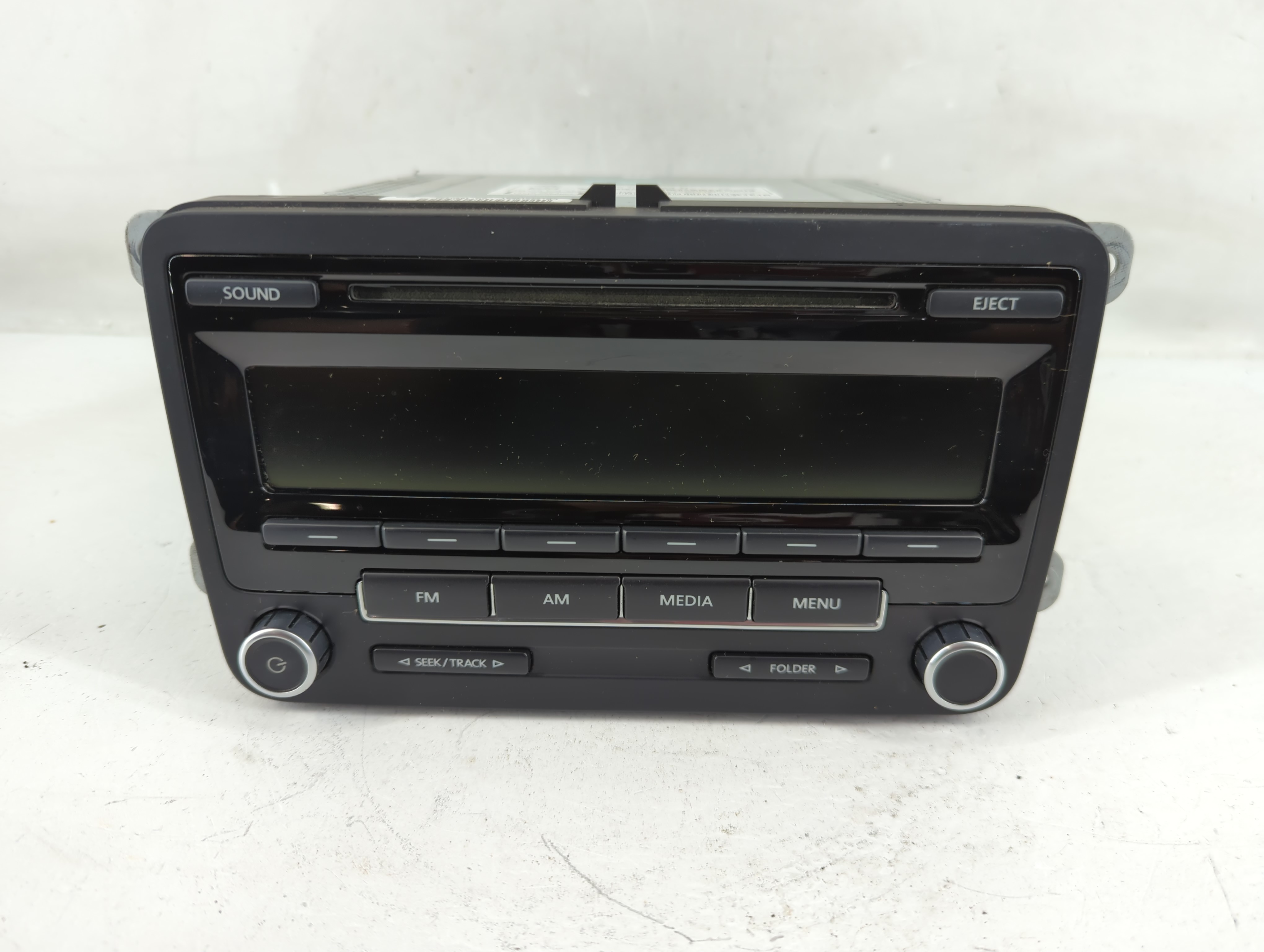 2011-2014 Volkswagen Jetta Am Fm Cd Player Radio Receiver 1233560 - Oemusedautoparts1.com