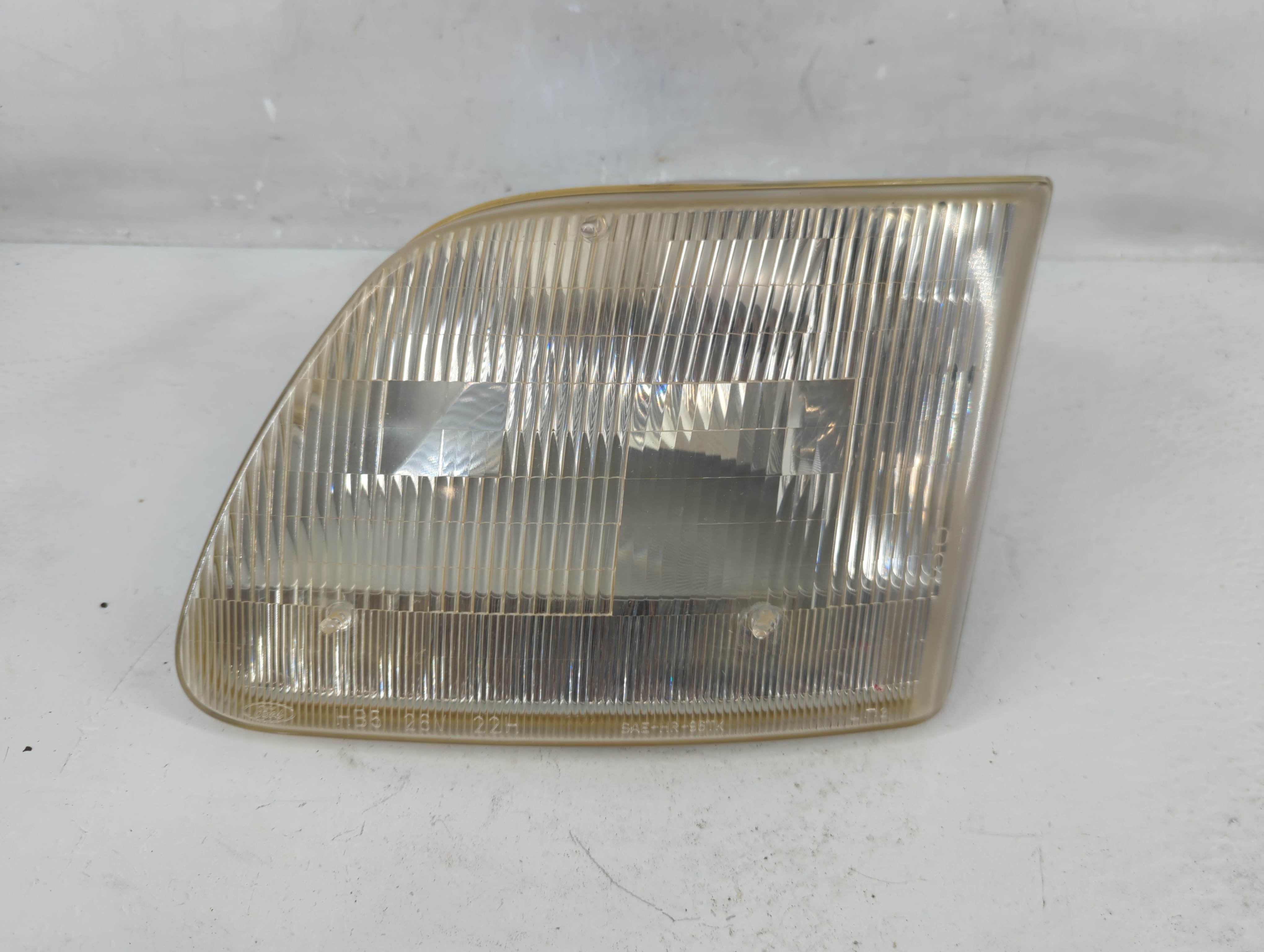 Picture of 1997-2003 Ford F-150 Driver Left Oem Head Light Headlight Lamp 1233569