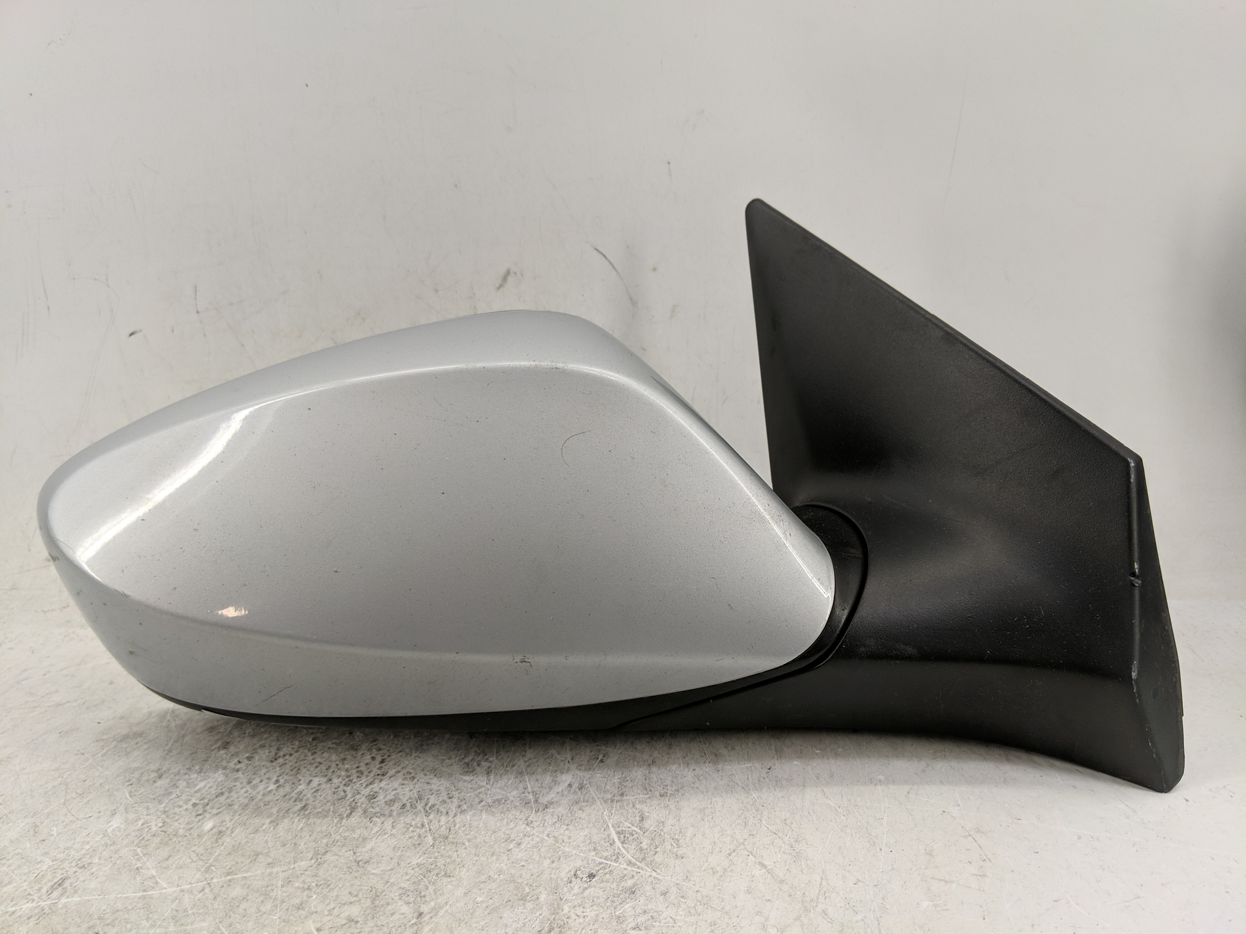 Picture of 2011-2015 Hyundai Elantra Passenger Right Side View Power Door Mirror 1233596