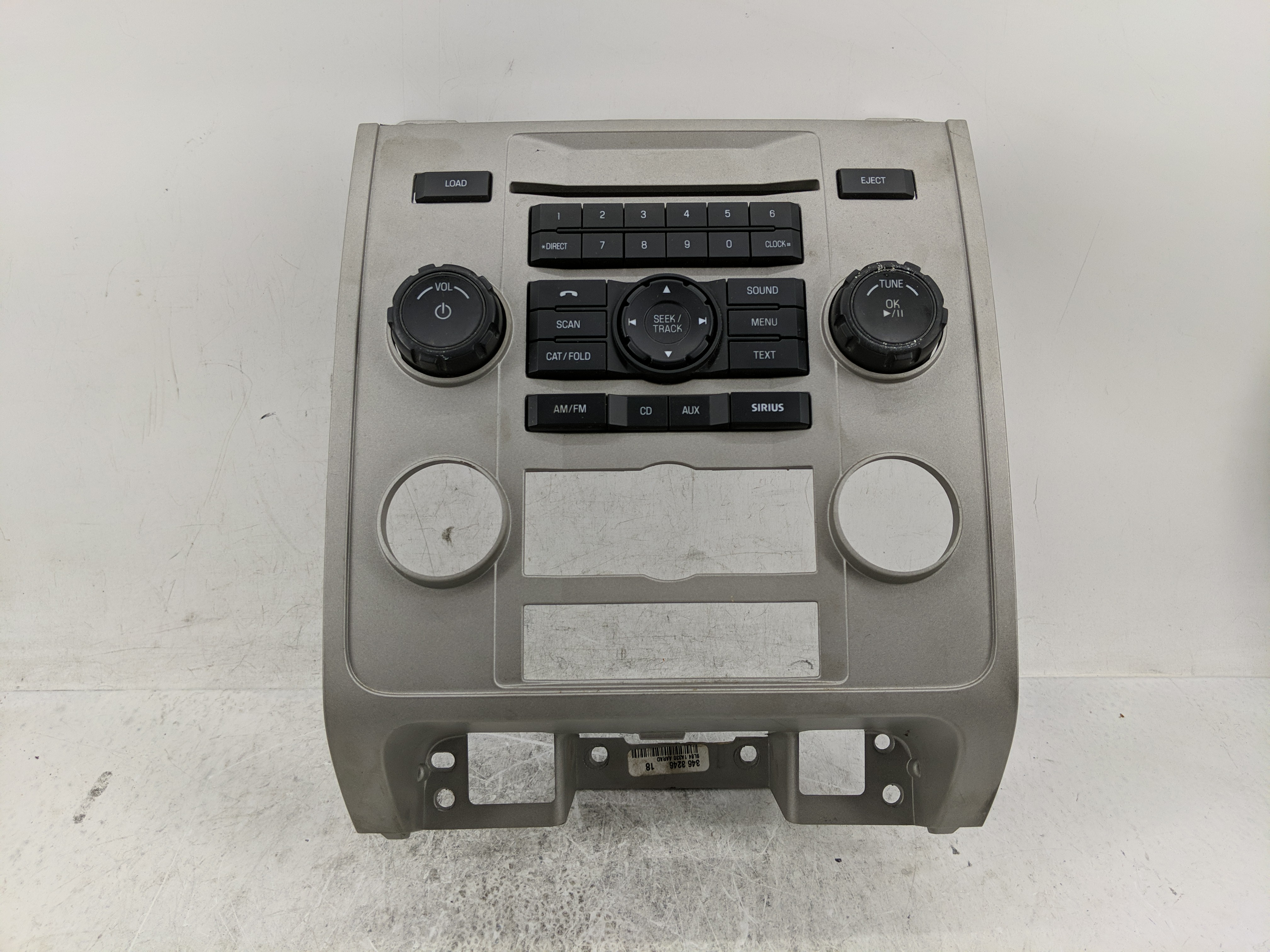 2009-2012 Ford Escape Am Fm Cd Player Radio Receiver 1233635 - Oemusedautoparts1.com