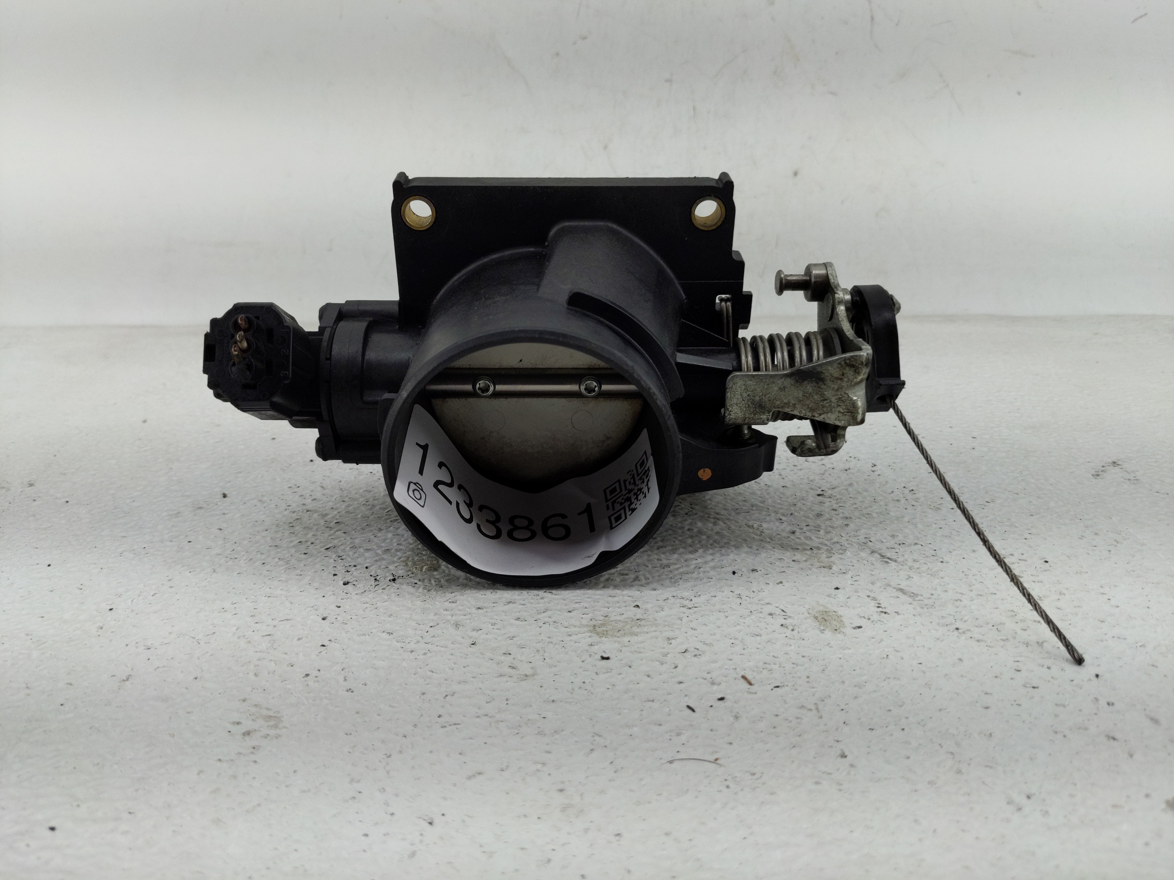 2003-2007 Ford Focus Throttle Body 1233861 - Oemusedautoparts1.com