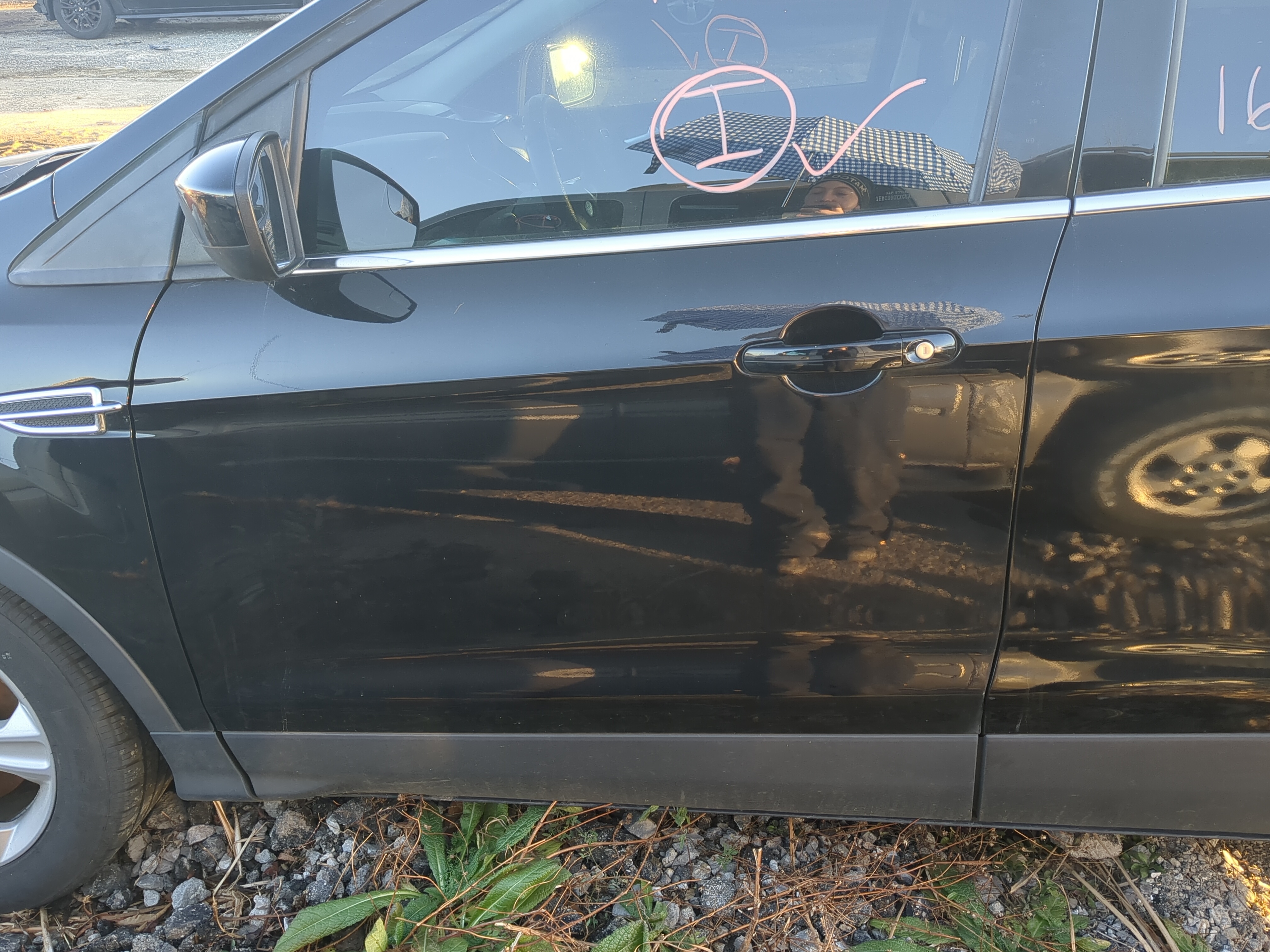 2013-2019 Ford Escape Driver Front Door Oem 1233984 - Oemusedautoparts1.com