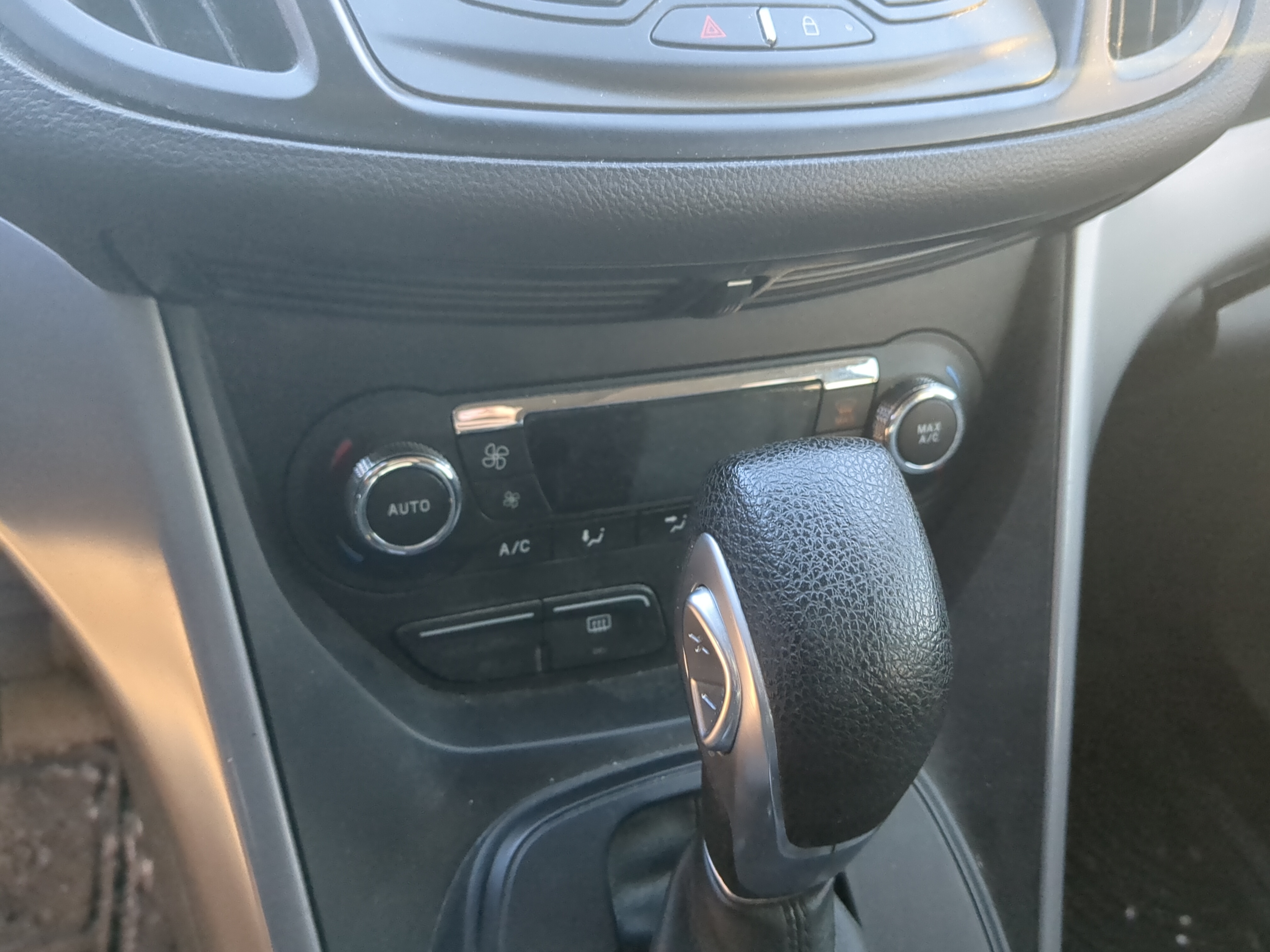 2015-2016 Ford Escape Ac Heater Climate Control 1233985 - Oemusedautoparts1.com