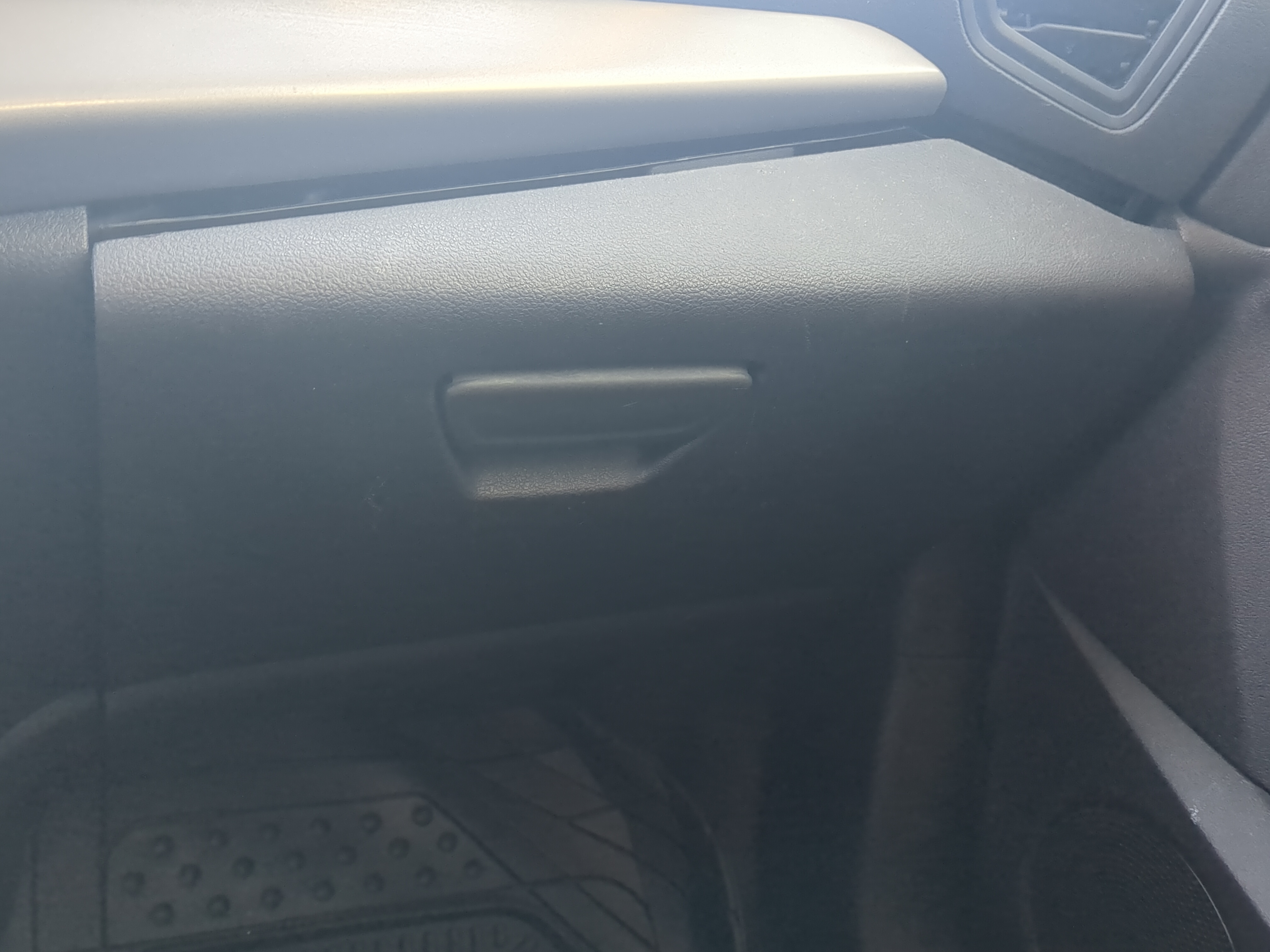 Picture of 2016 Ford Escape Passenger Glove Box Door Storage Compartment 1234073