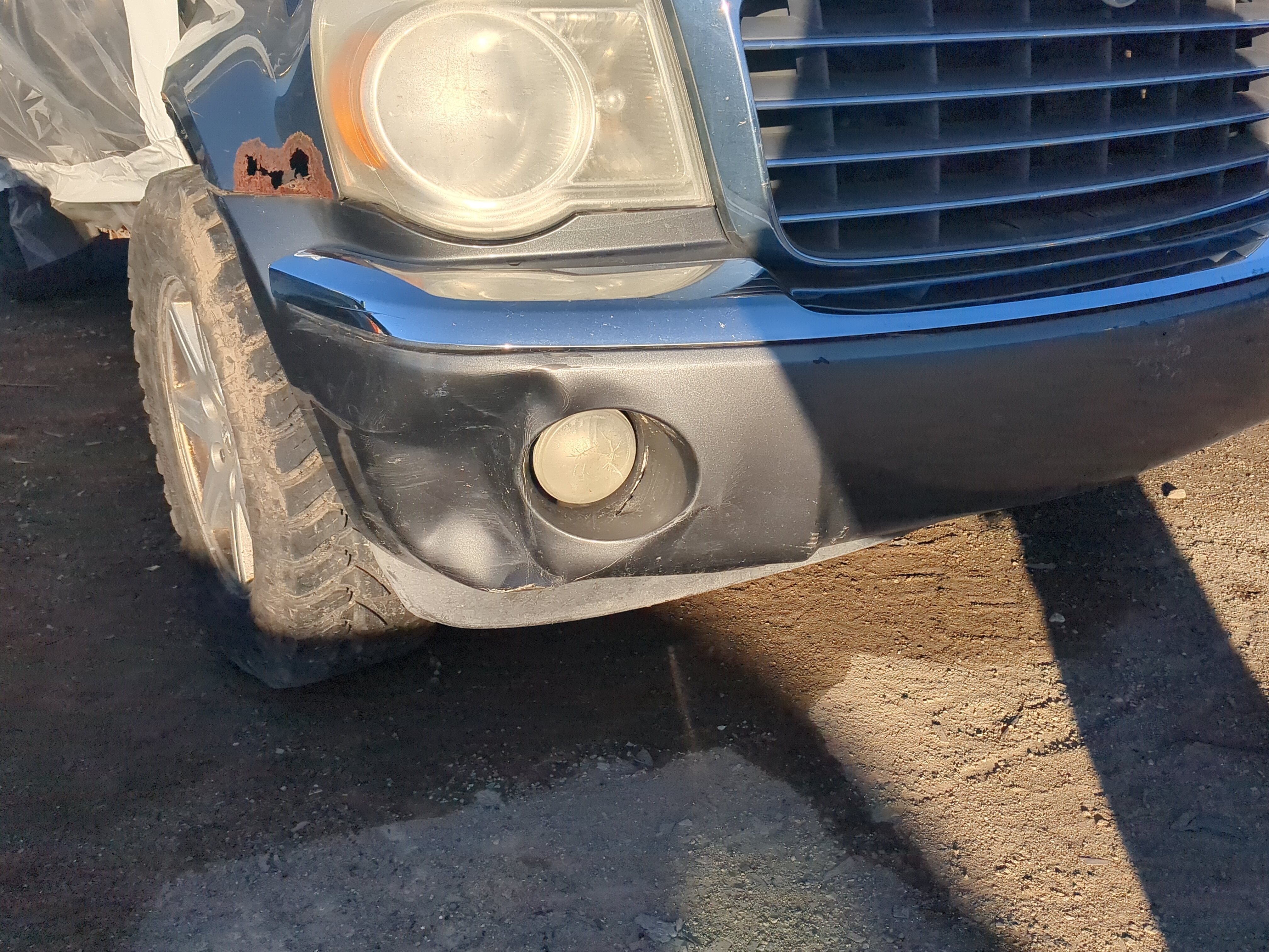 Picture of 2007-2009 Chrysler Aspen Front Bumper - Oem 1234279