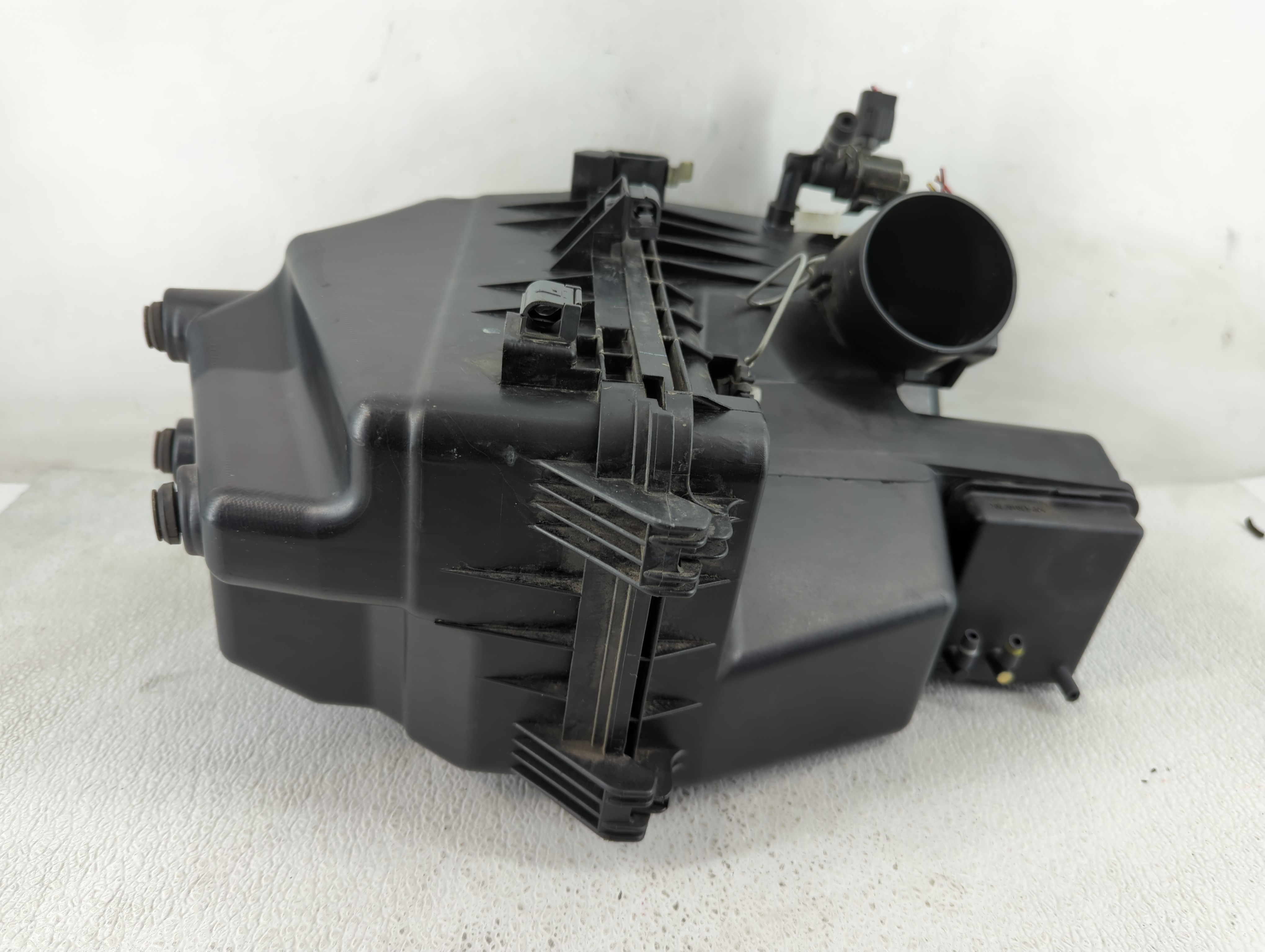 Picture of 2006-2019 Toyota Yaris Air Cleaner Intake-duct Hose Tube 1234712