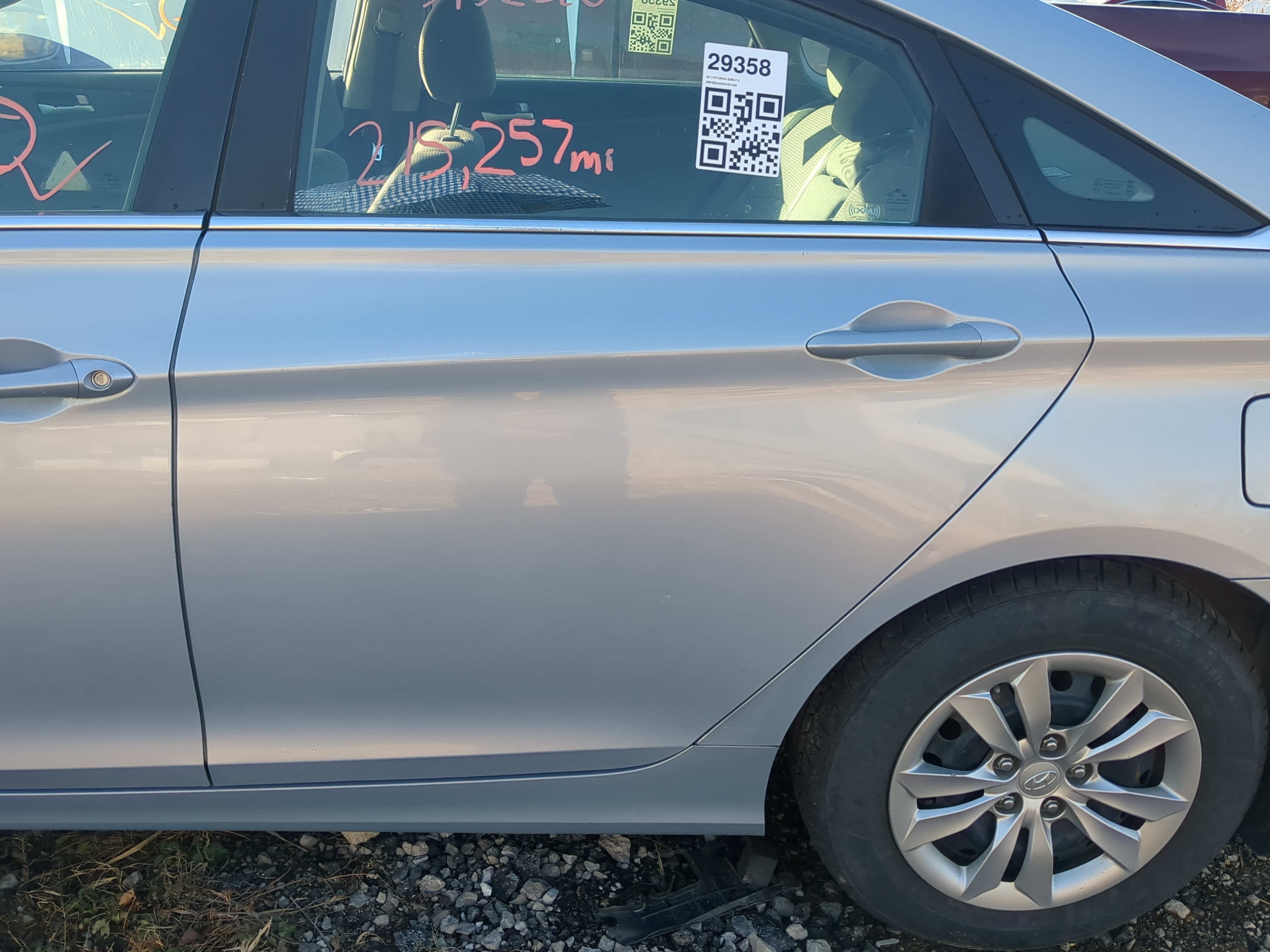 Picture of 2011-2014 Hyundai Sonata Driver Rear Door Oem 1234797