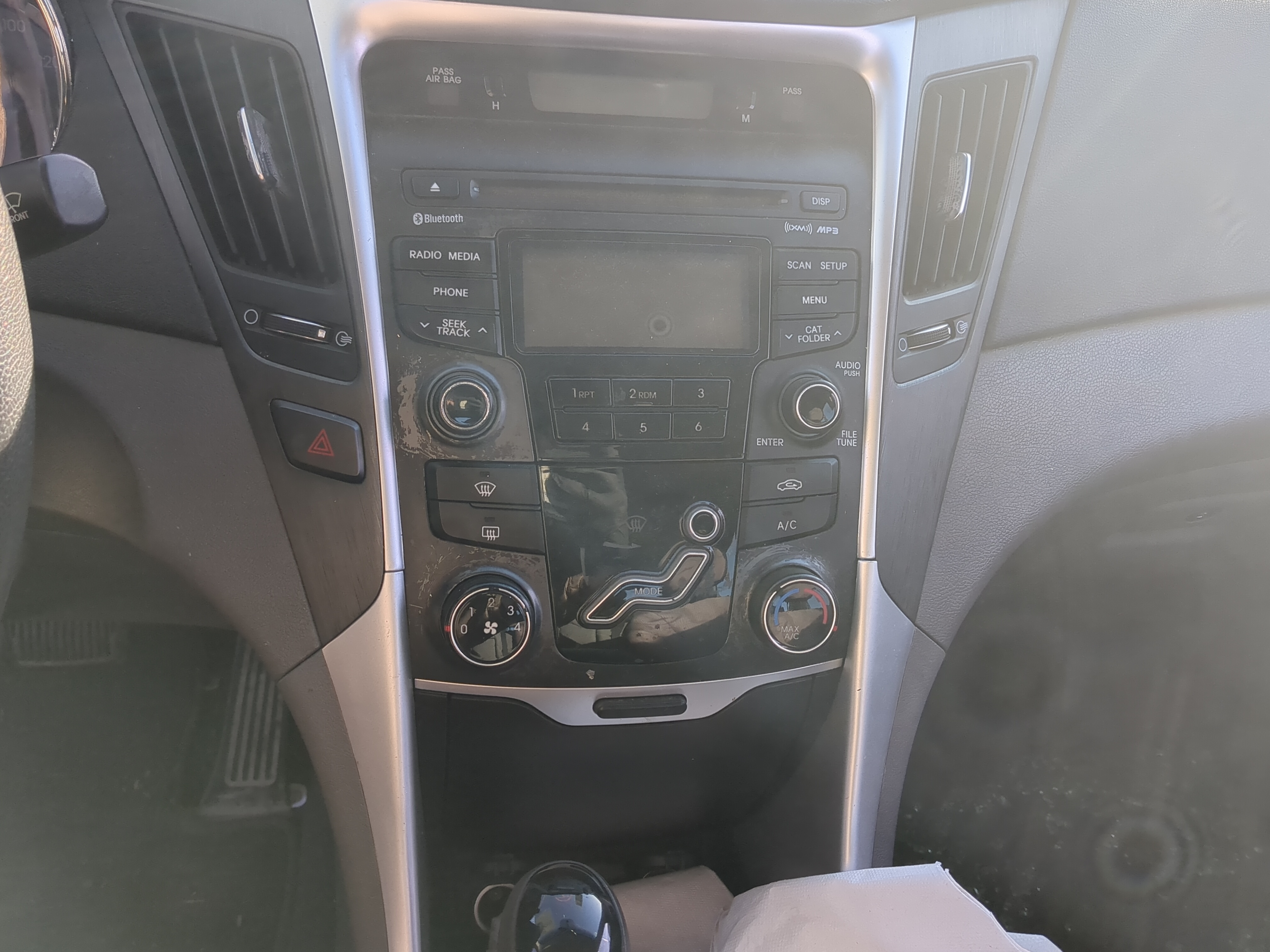 Picture of 2011-2013 Hyundai Sonata Ac Heater Climate Control 1234879