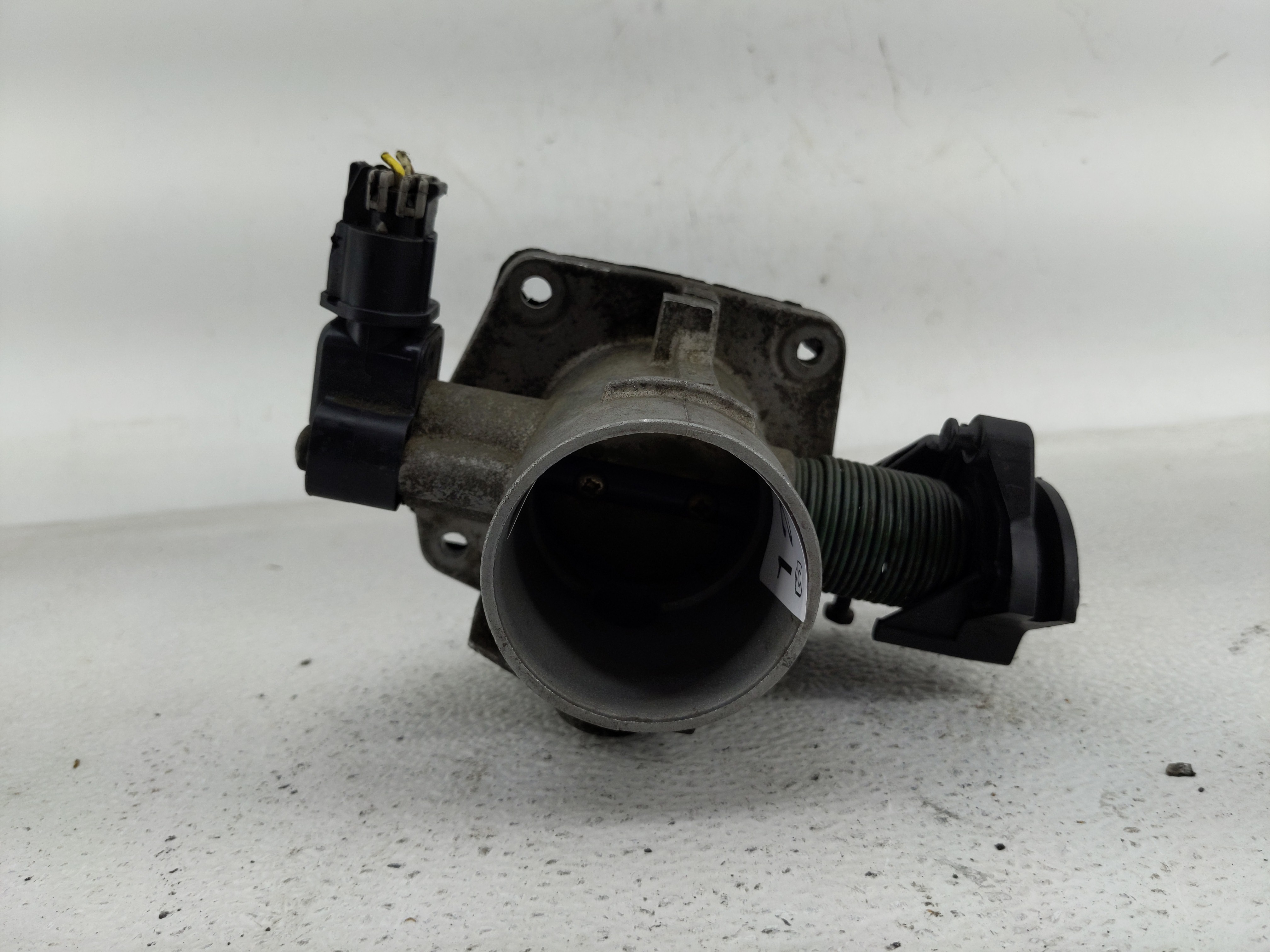 2000-2004 Ford Focus Throttle Body 1234908 - Oemusedautoparts1.com