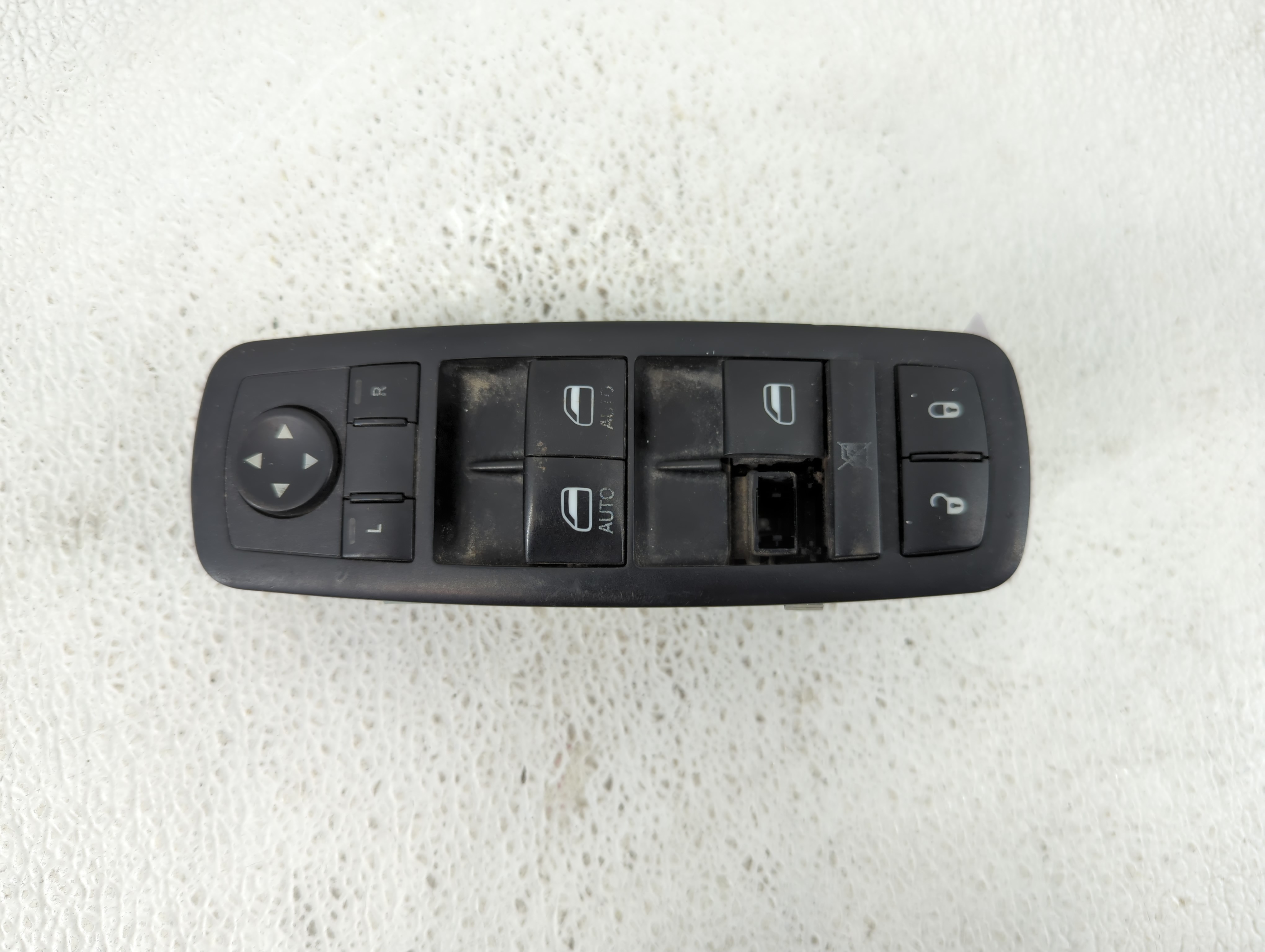 Dodge Ram 1500 Driver Left Door Master Power Window Switch 56046823ae 1234918 - Oemusedautoparts1.com