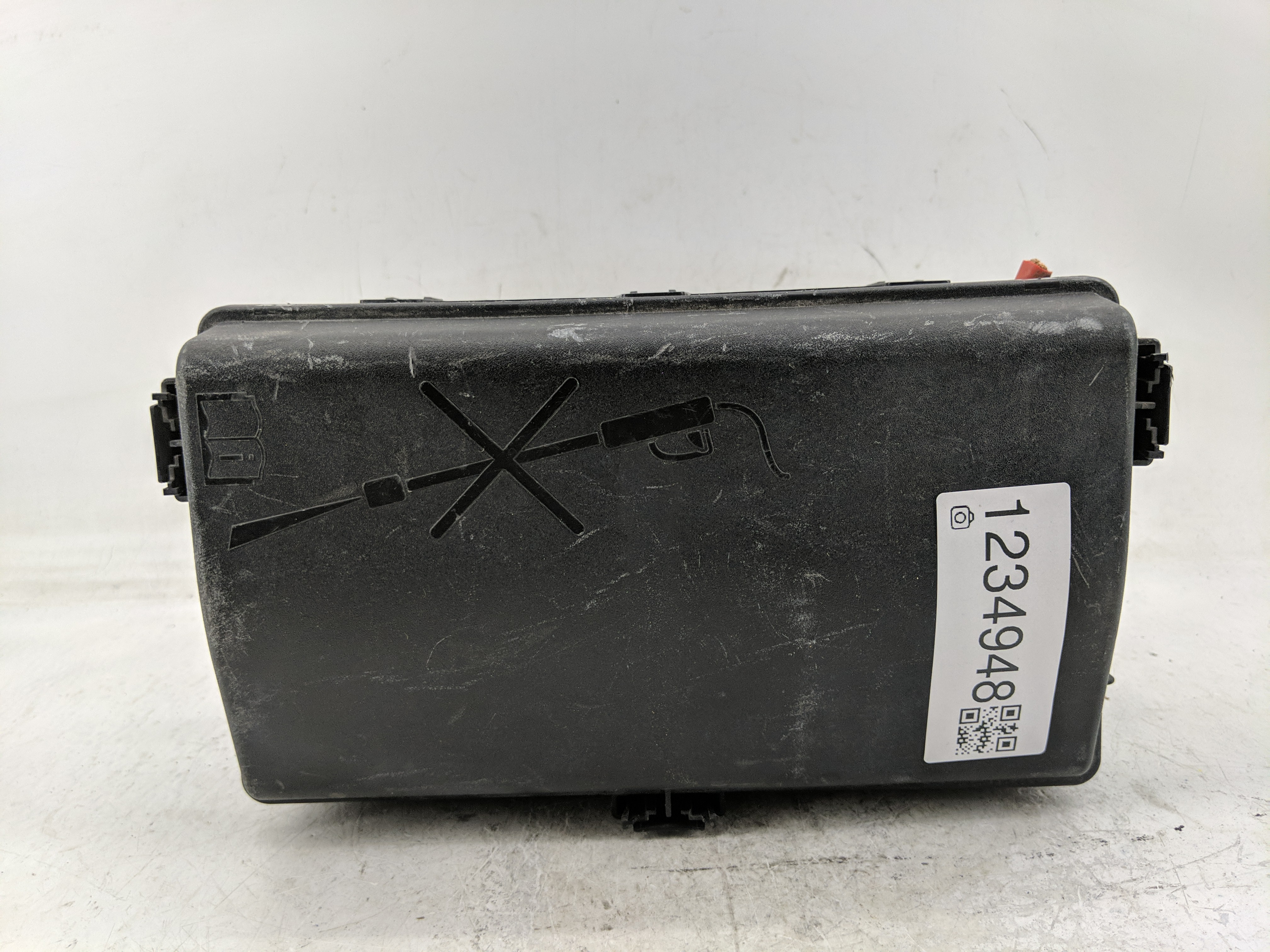 2011-2014 Chevrolet Cruze Fusebox Fuse Box Relay Module 95216200 1234948 - Oemusedautoparts1.com