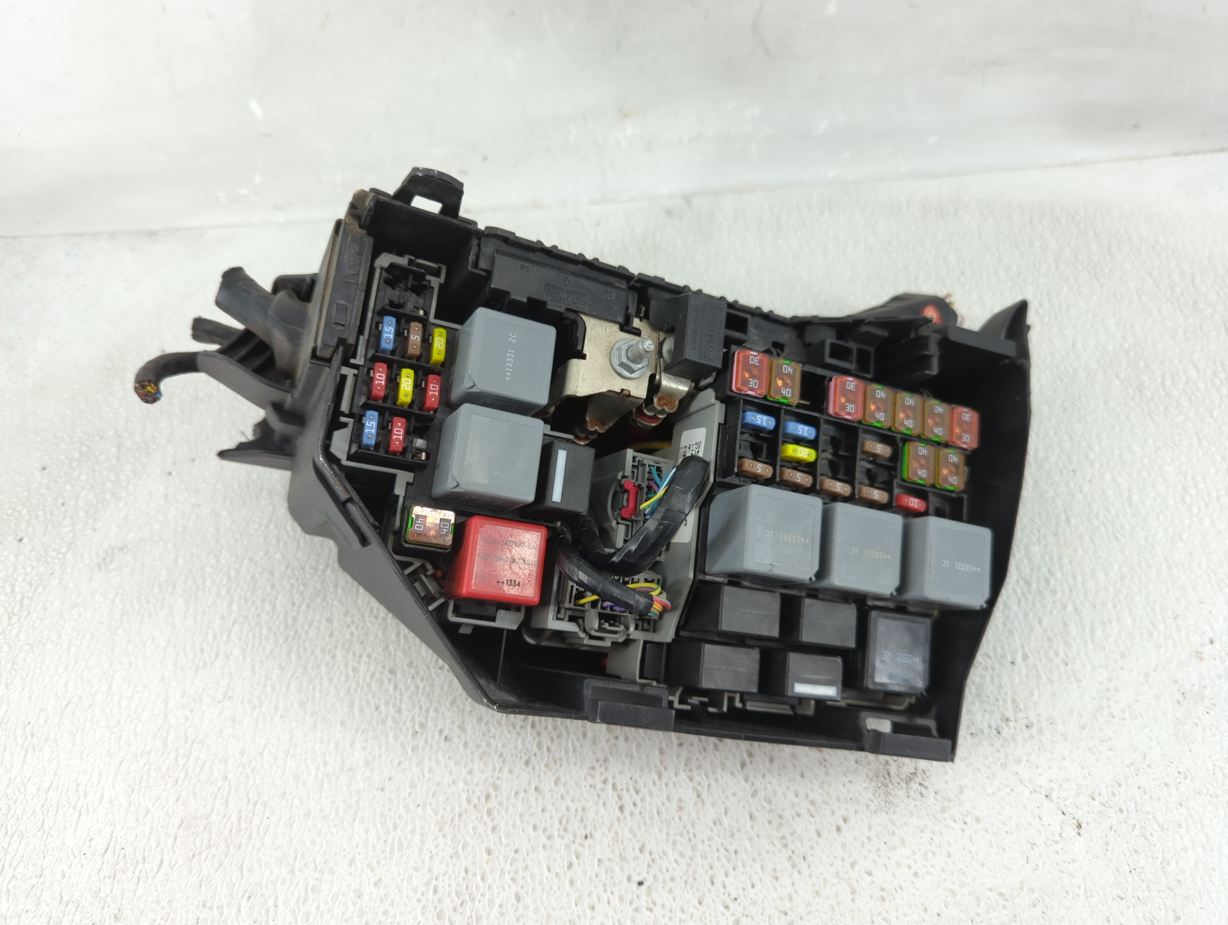 Picture of 2012-2017 Land Rover Range Rover Evoque Fusebox Fuse Box Relay Module 1234950