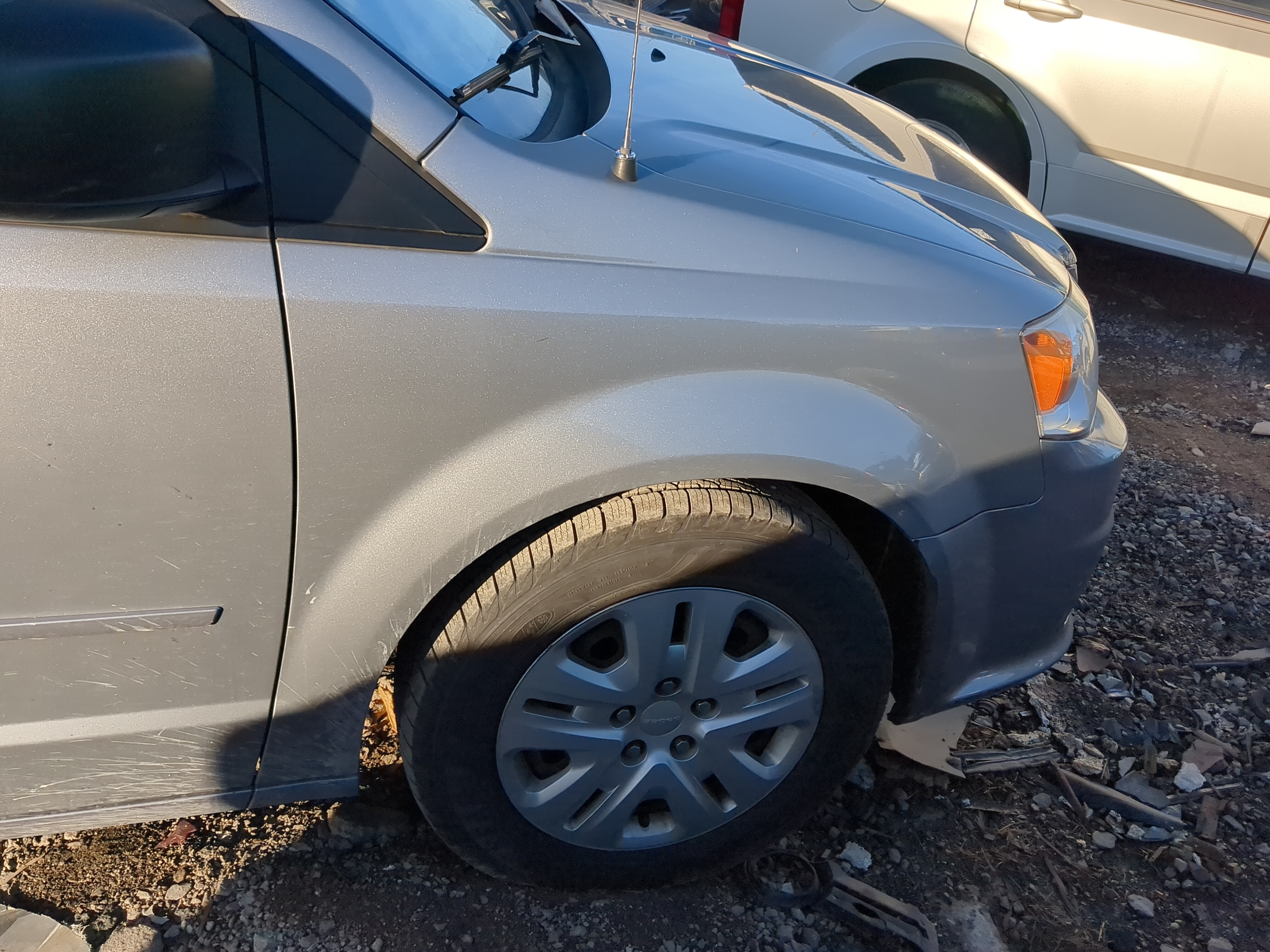 2008-2020 Dodge Grand Caravan Passenger Fender 1235164 - Oemusedautoparts1.com