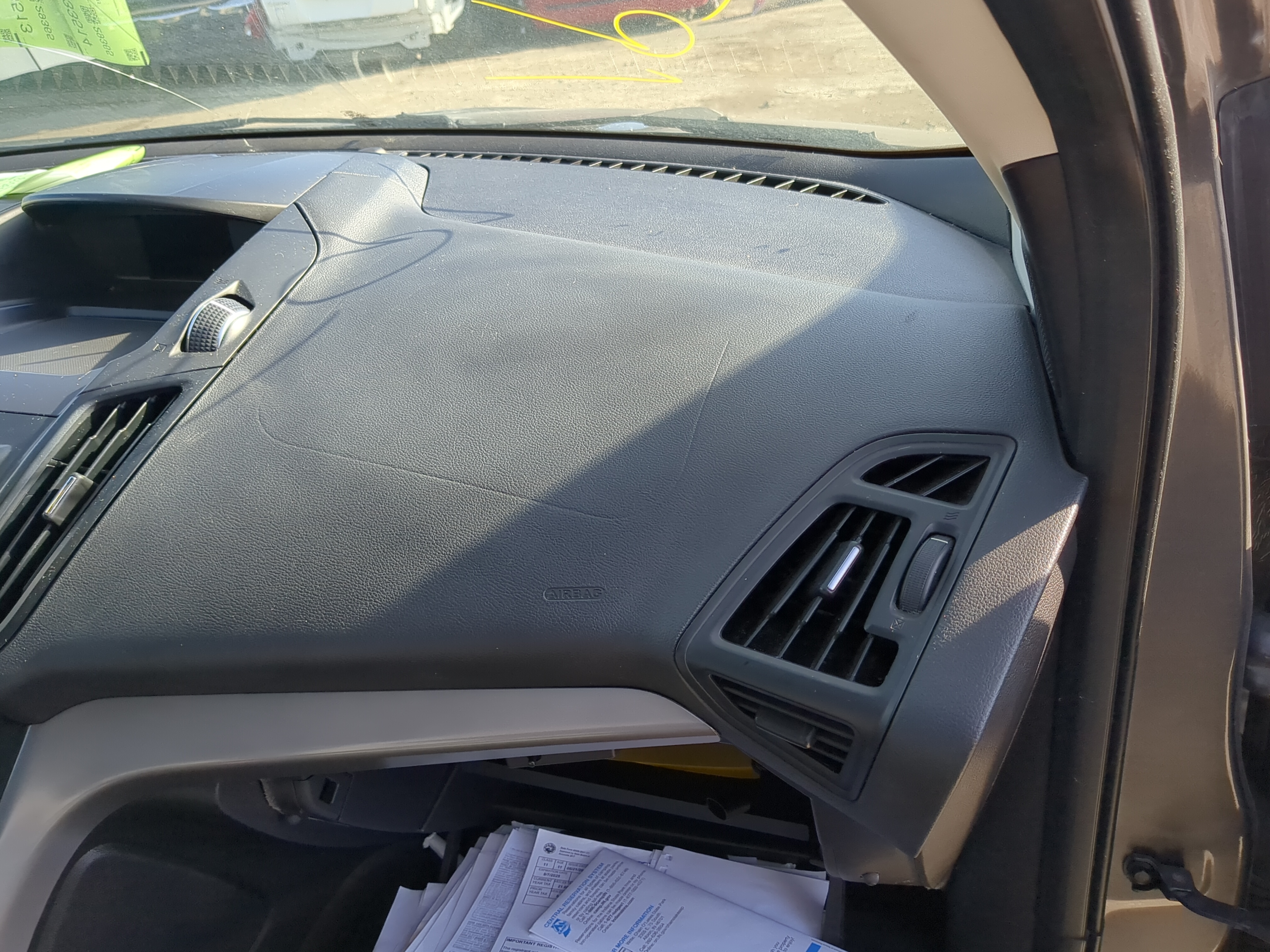 2013-2014 Ford Escape Air Bag Passenger Right Dashboard Oem 1235315 - Oemusedautoparts1.com