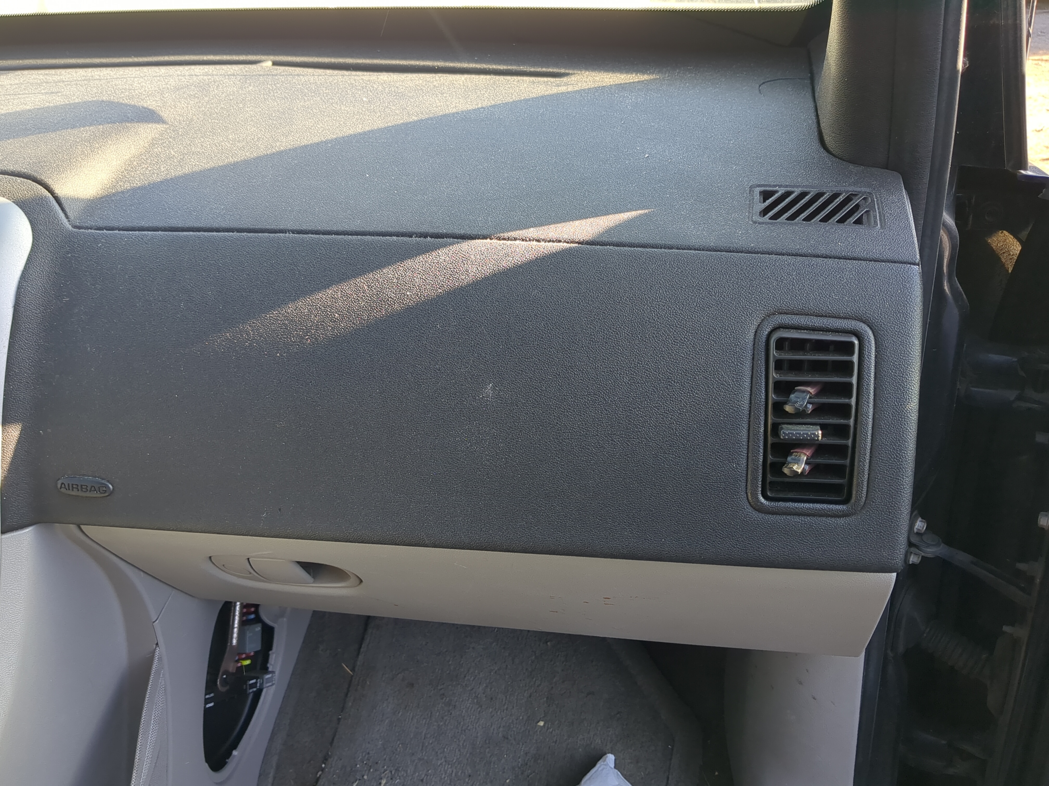 2005-2009 Chevrolet Equinox Air Bag Passenger Right Dashboard Oem 1235490 - Oemusedautoparts1.com