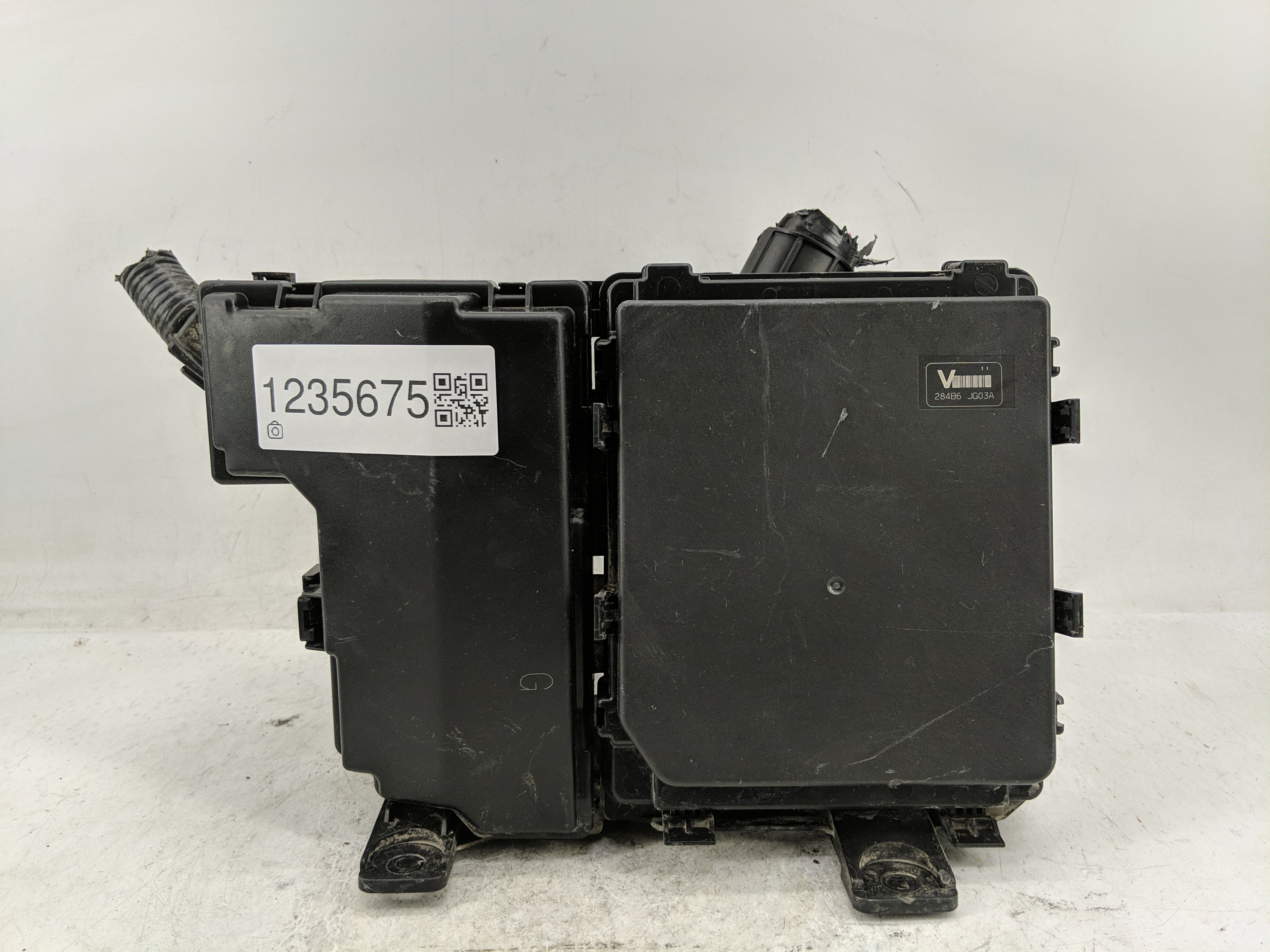 2012-2015 Nissan Rogue Fusebox Fuse Box Relay Module 284b6 Jg03a 1235675 - Oemusedautoparts1.com