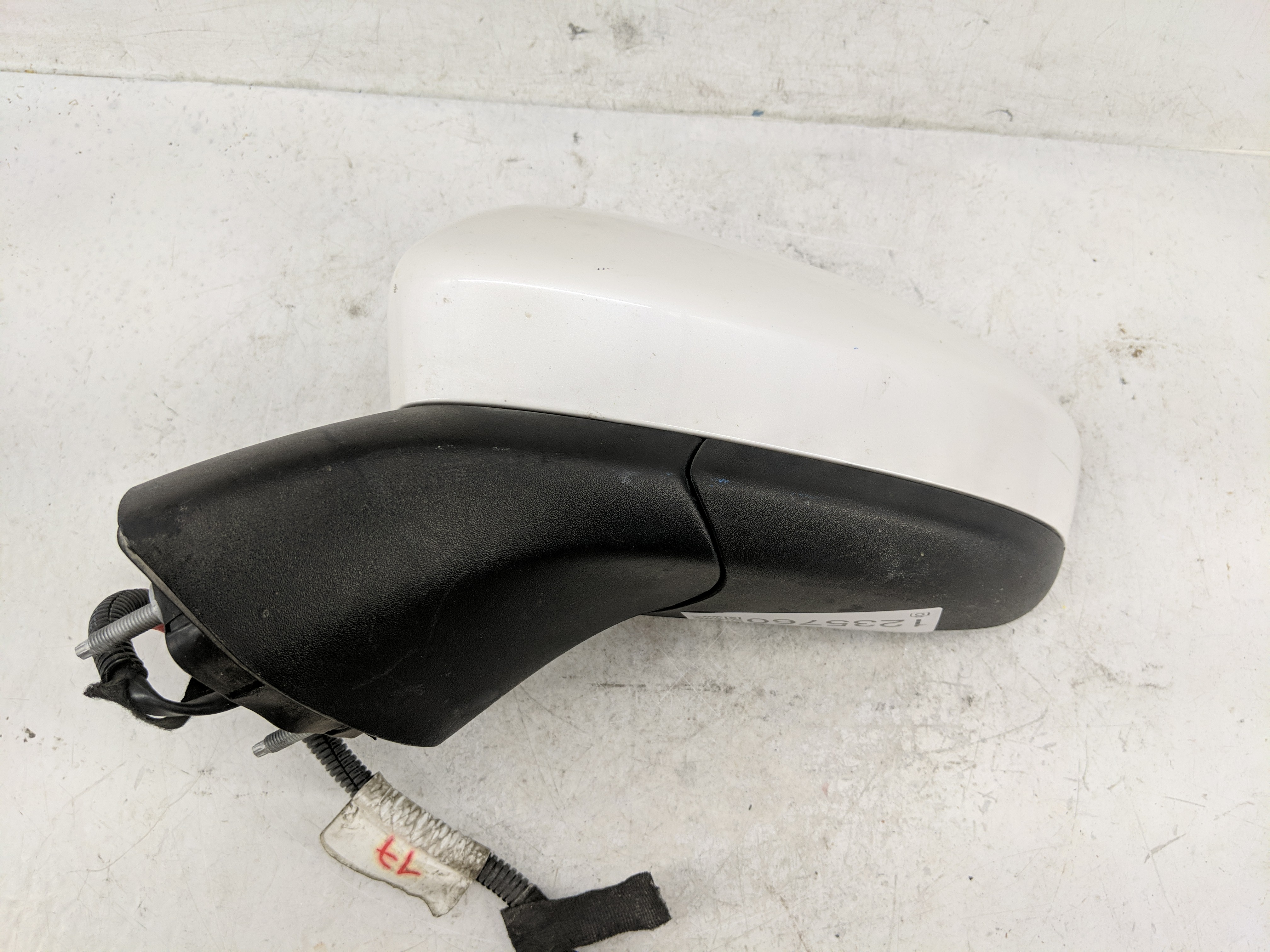 2016-2020 Ford Fusion Driver Left Side View Power Door Mirror White 1235760 - Oemusedautoparts1.com